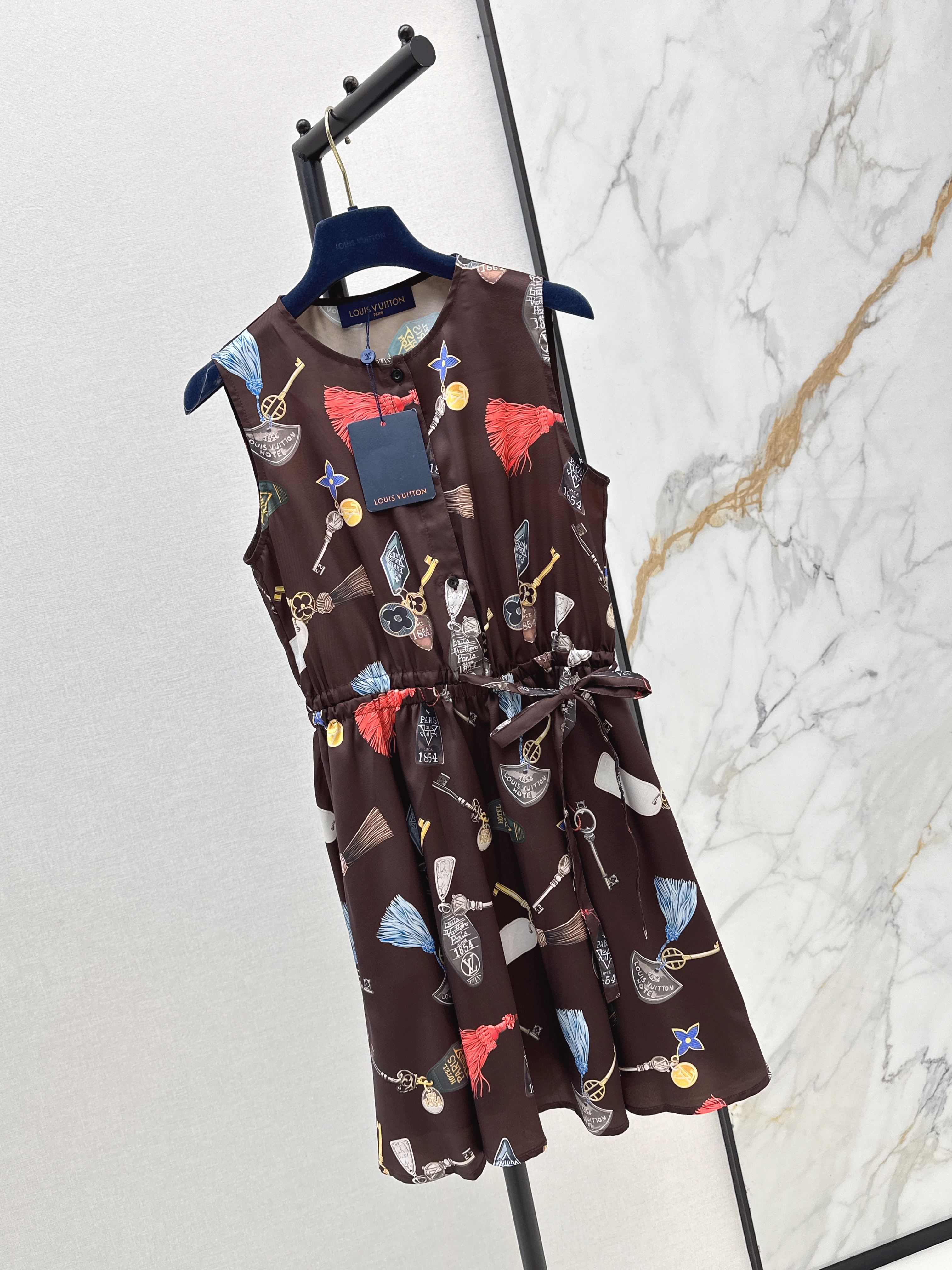 Loui 26ss sleeveless print dress