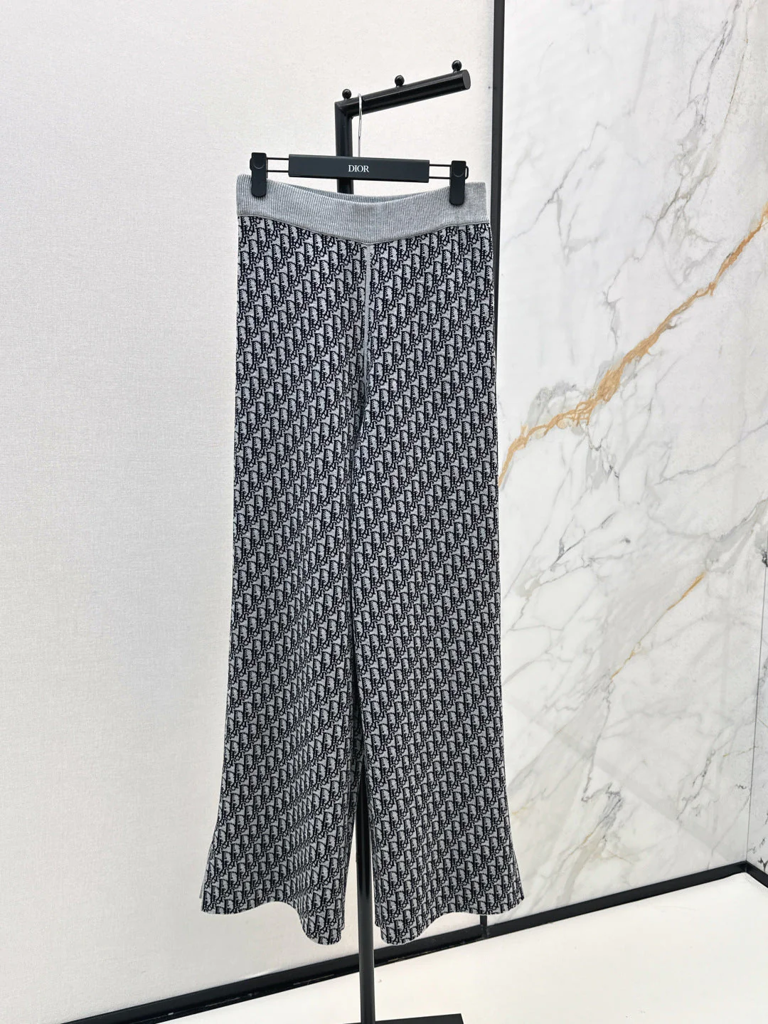 CD 25fw reversible pants