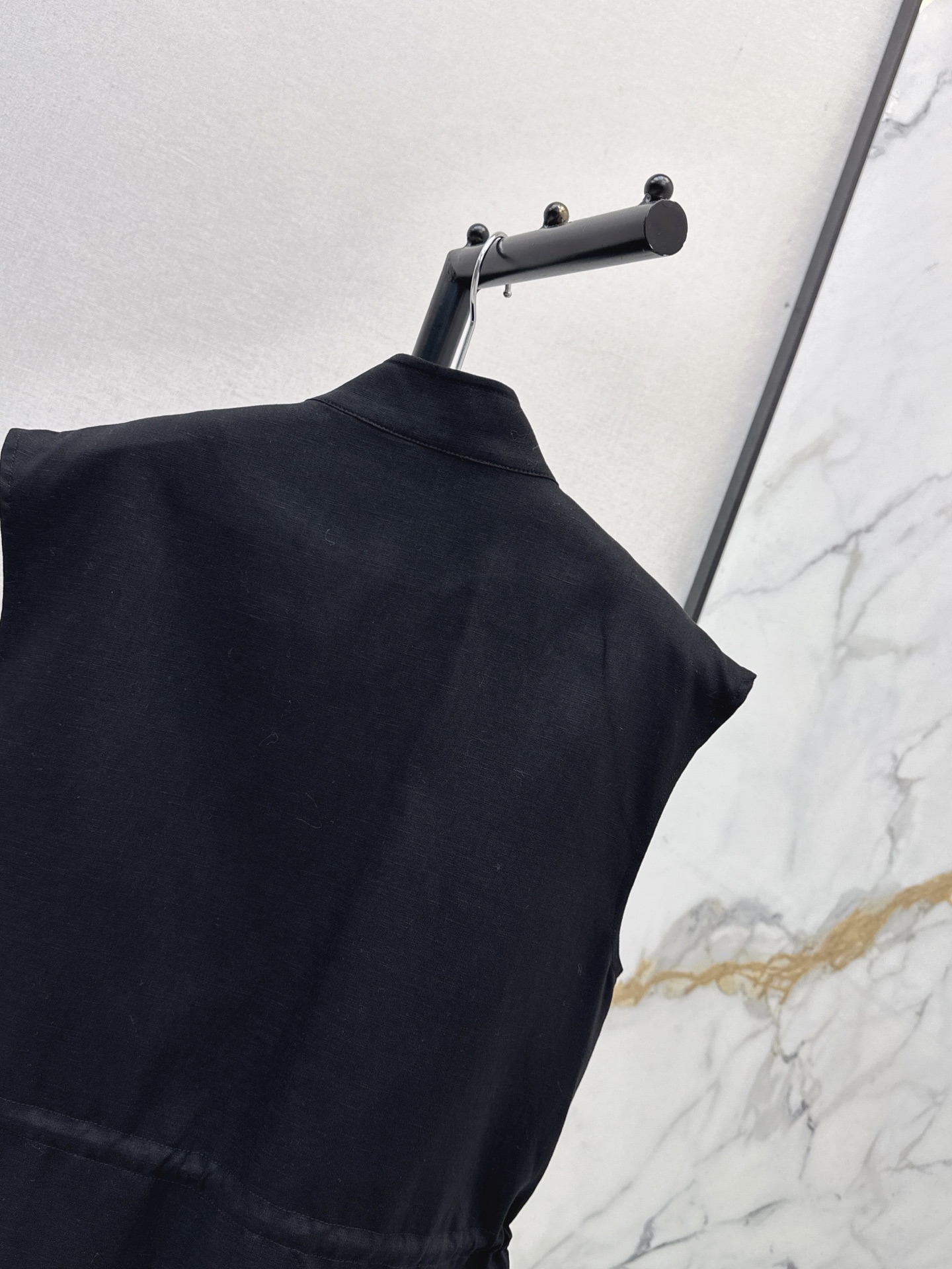 Pra 26ss drawstring vest jacket