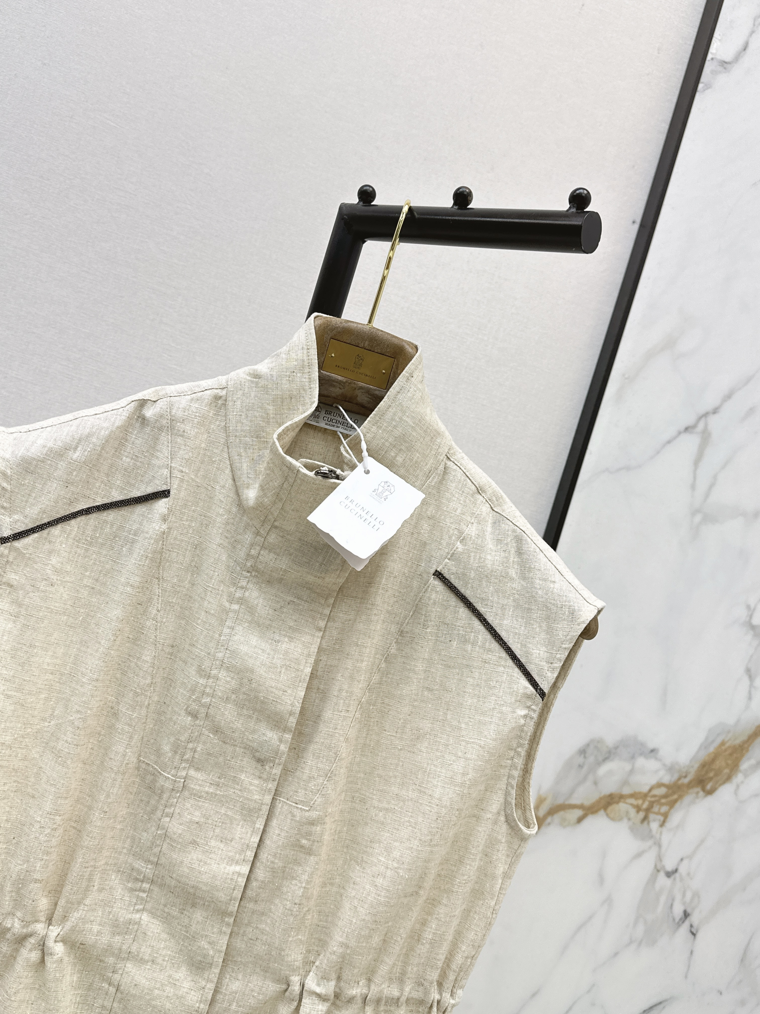 Brun 26ss drawstring waistcoat