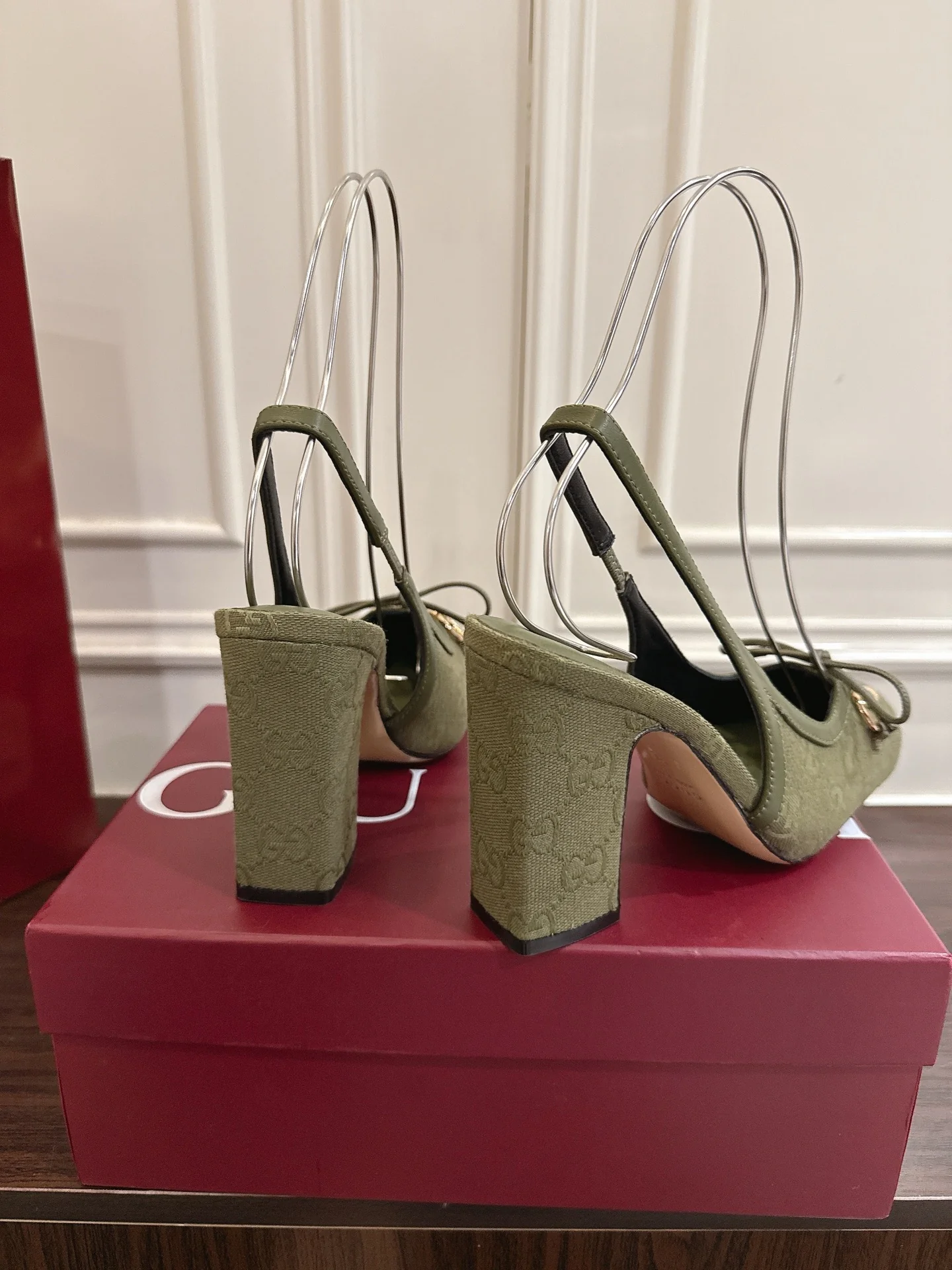 Guc 25fw pumps