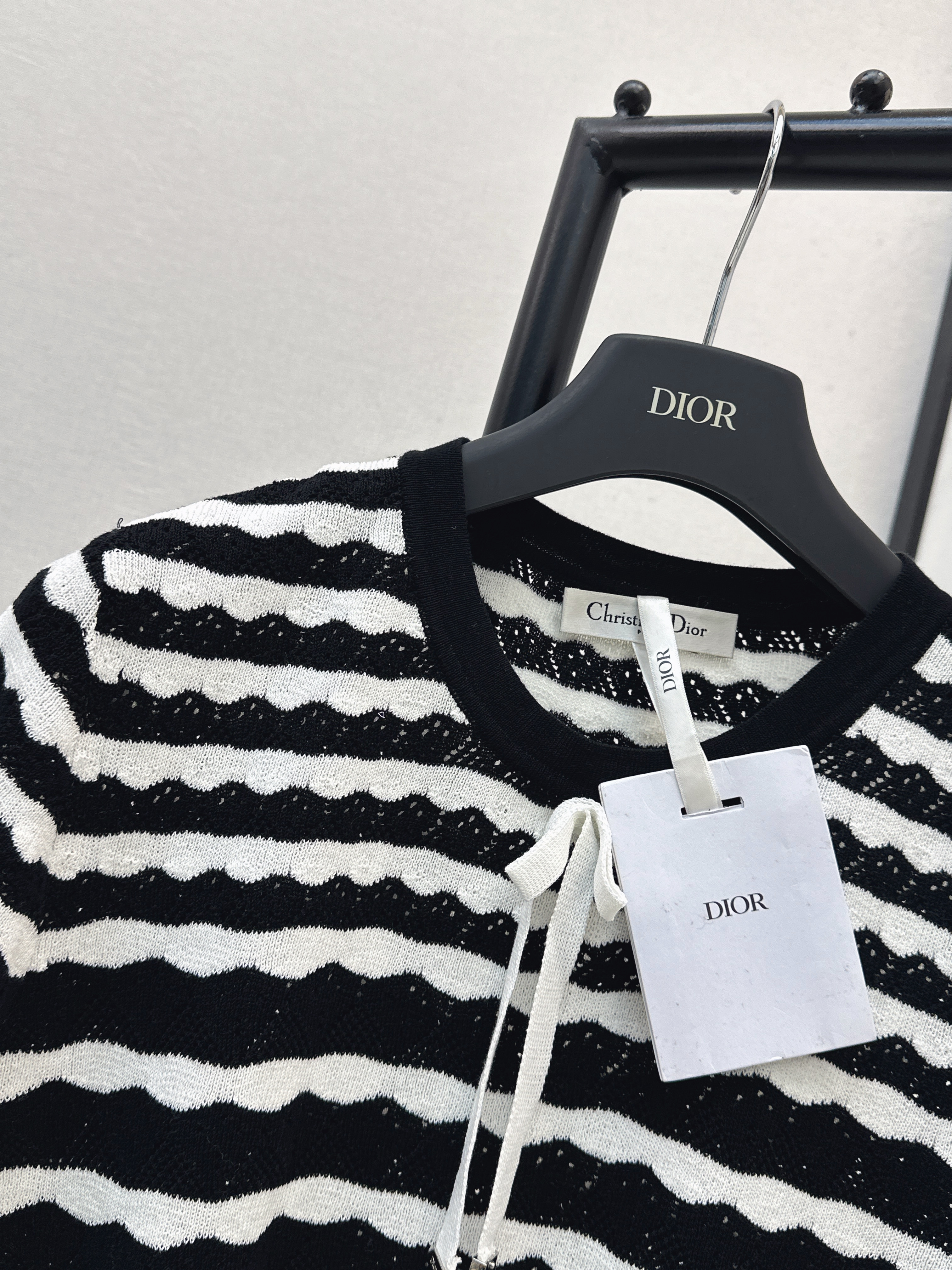 CD 26ss hollow stripe knitwear