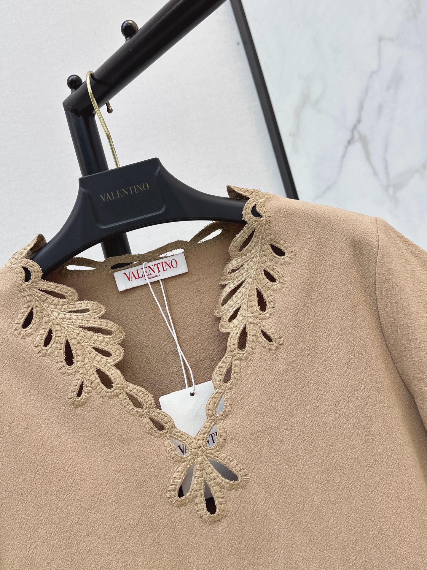 Valen 26ss embroidery dress
