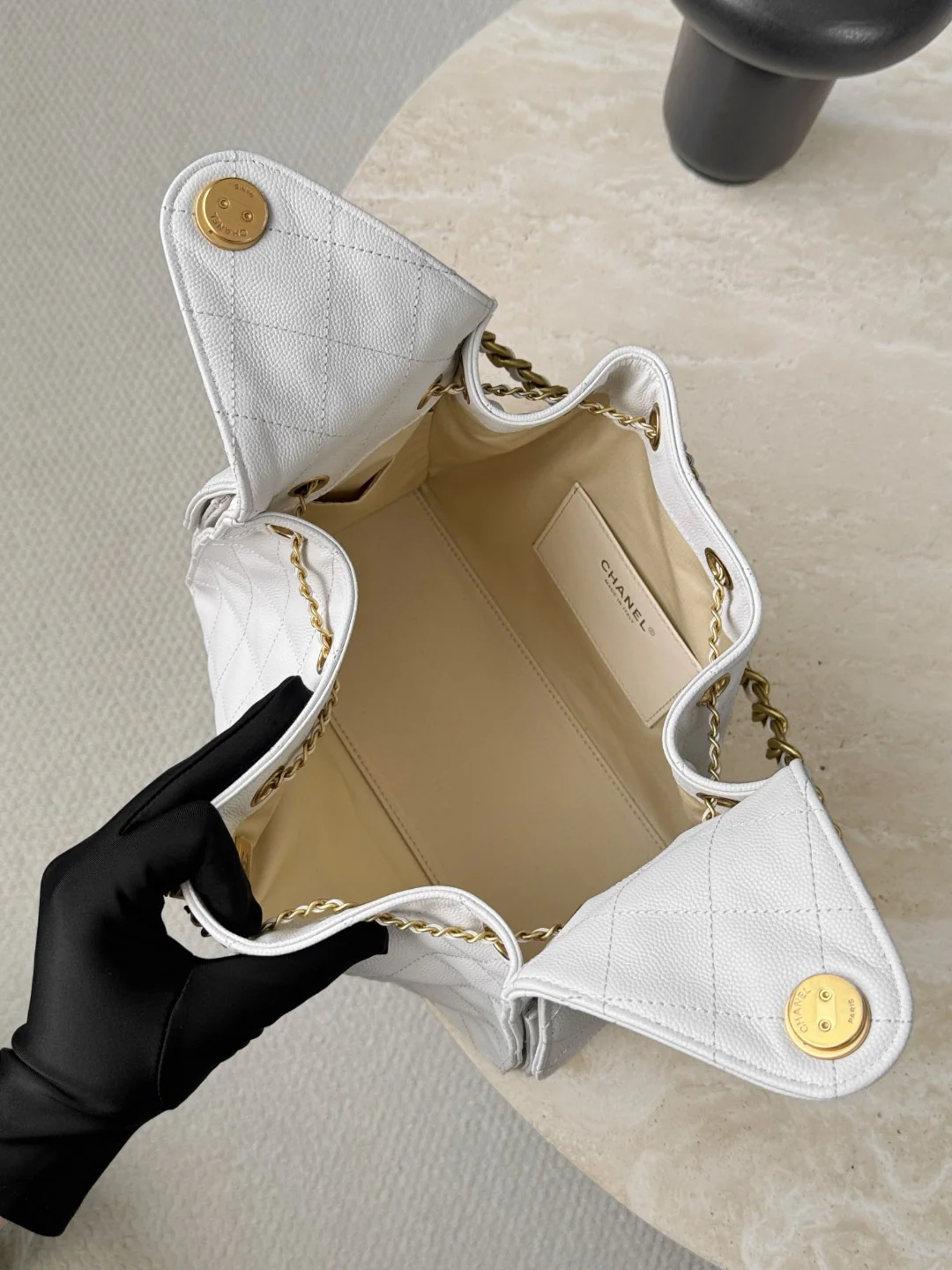 Chan 25S hobo bags