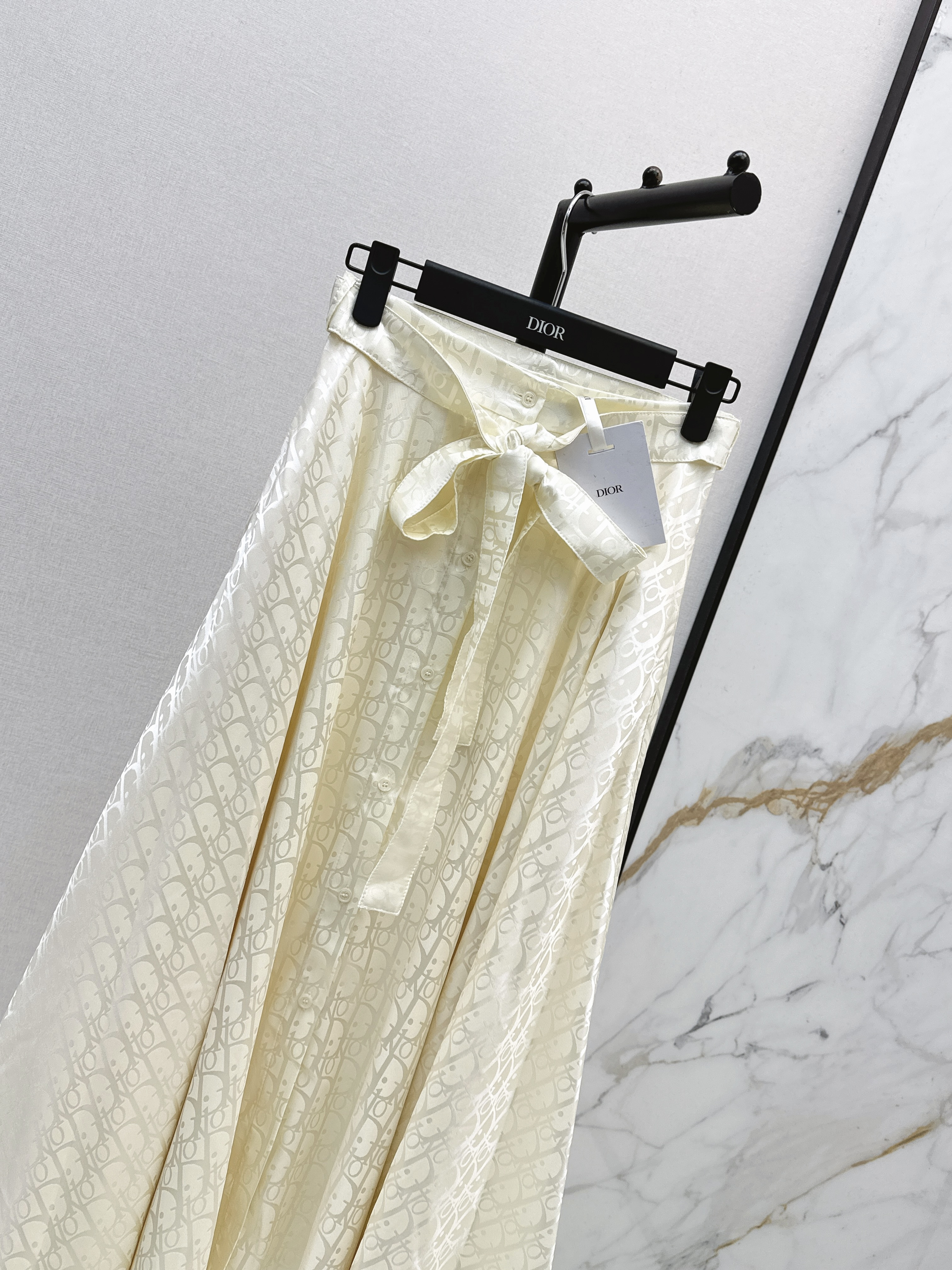 CD 26ss jacquard pleated skirt