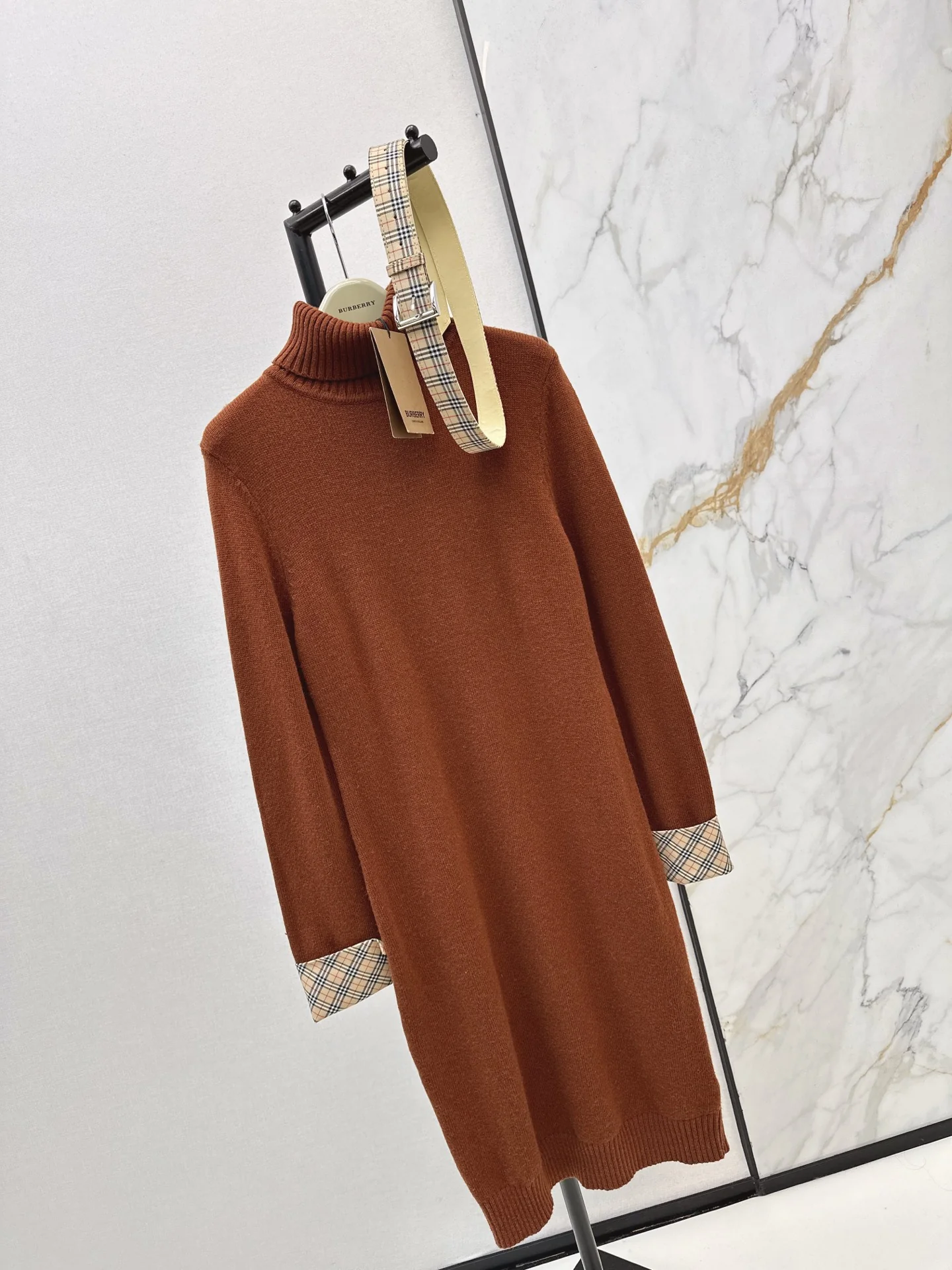 Burb 26ss 2in1 contrast wool dress