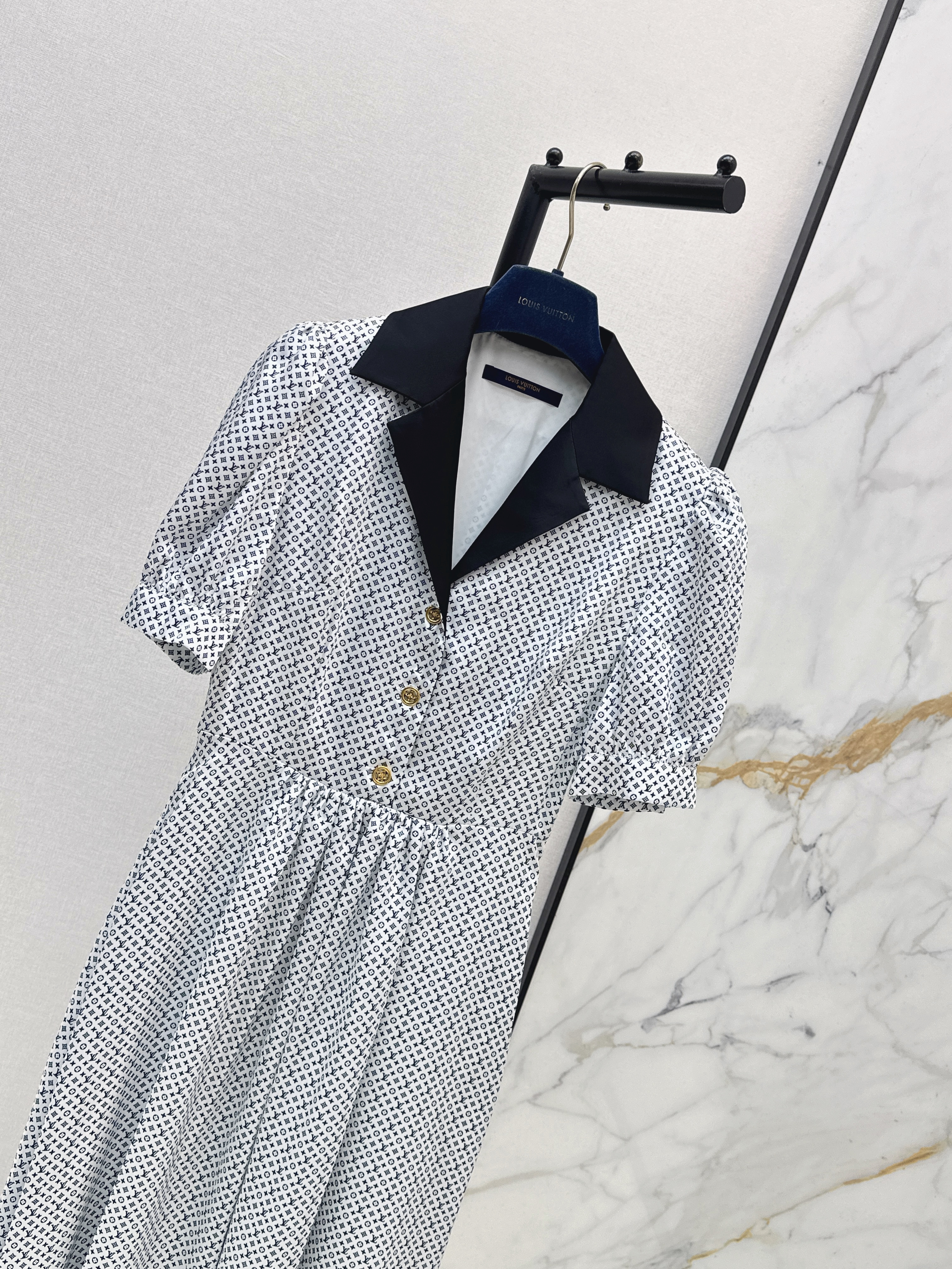 Loui 26ss contract collar dress