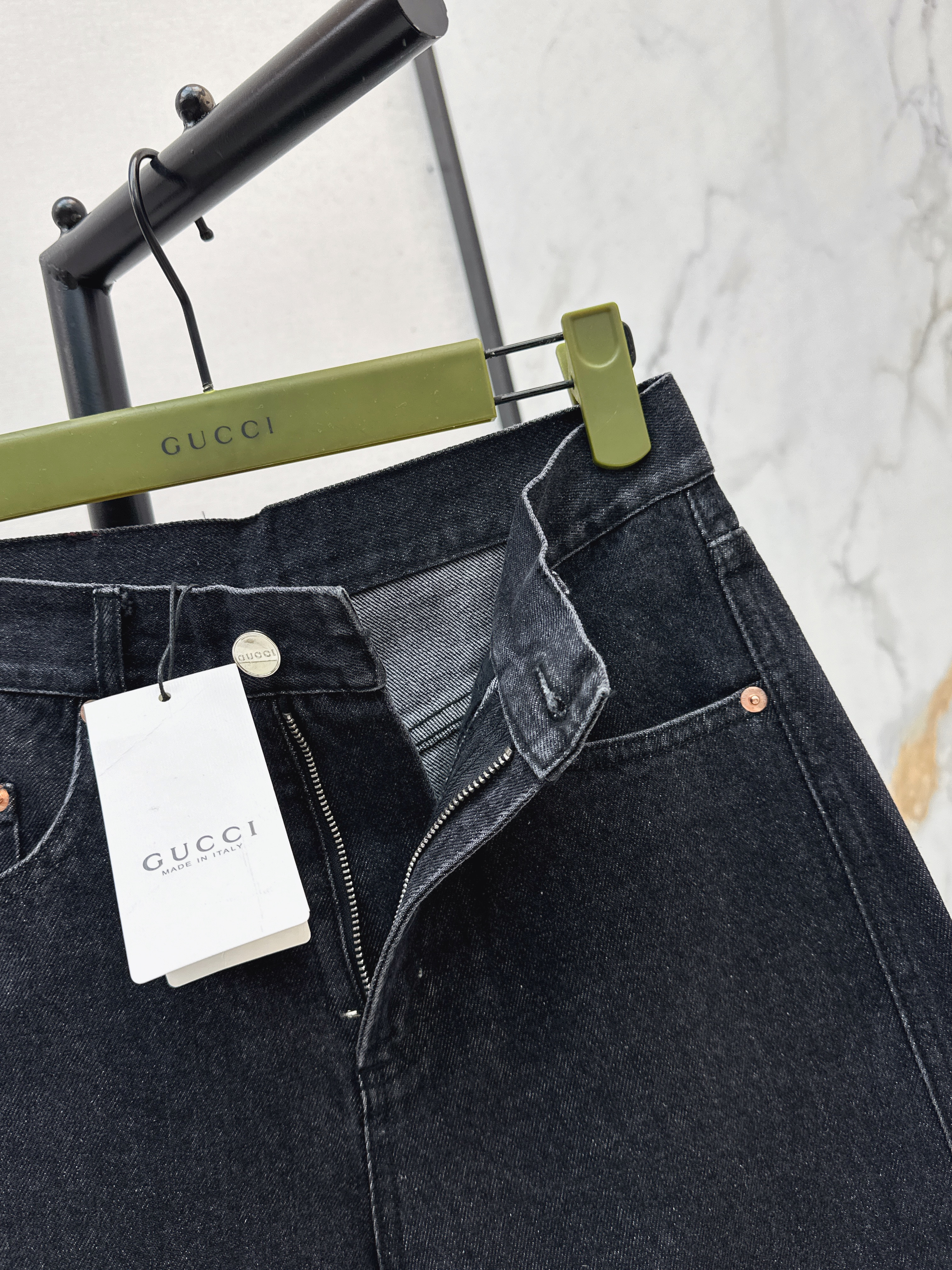 Guc 26ss wide-leg jeans