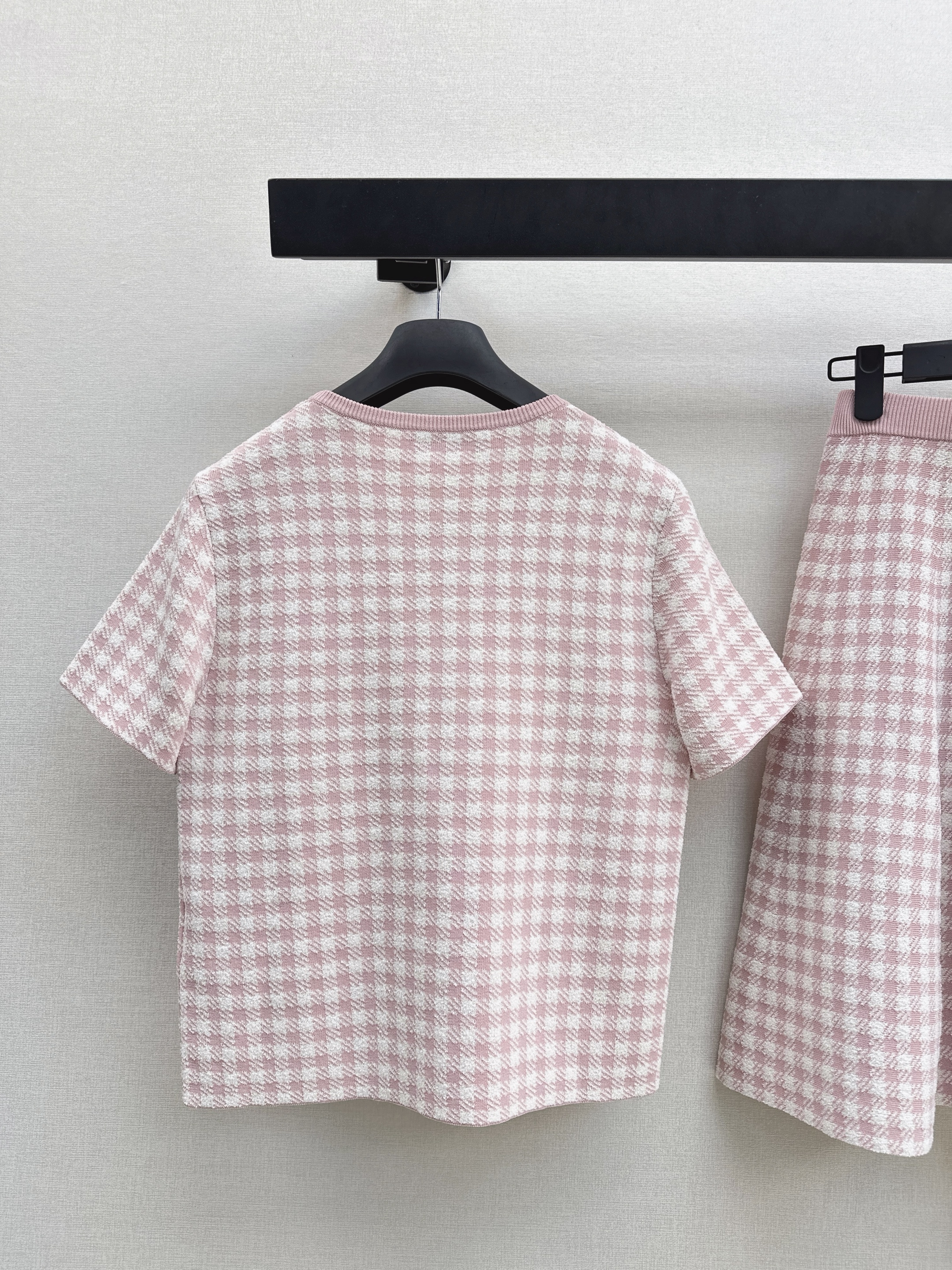 CD 26ss houdstong knitwear skirt set