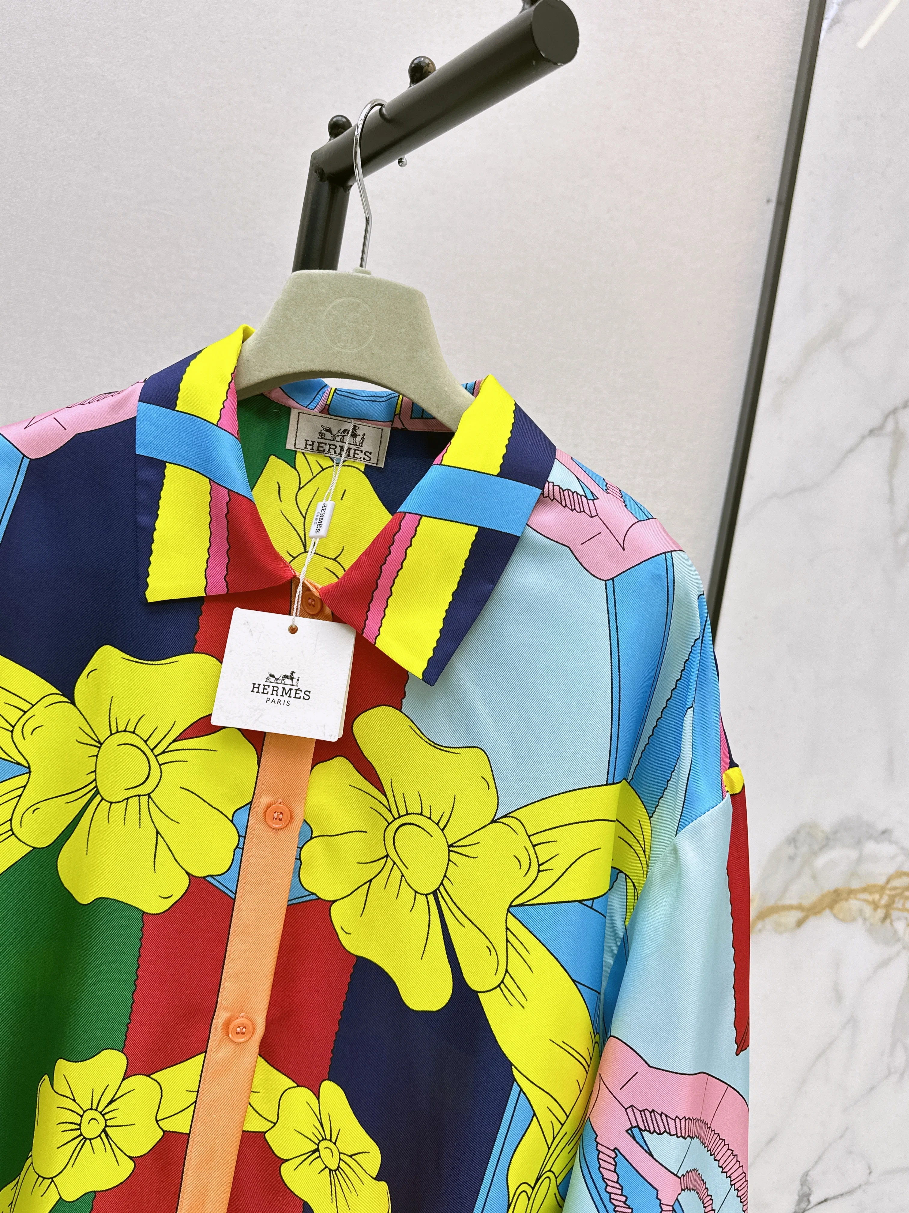 Herm 26ss floral print shirts