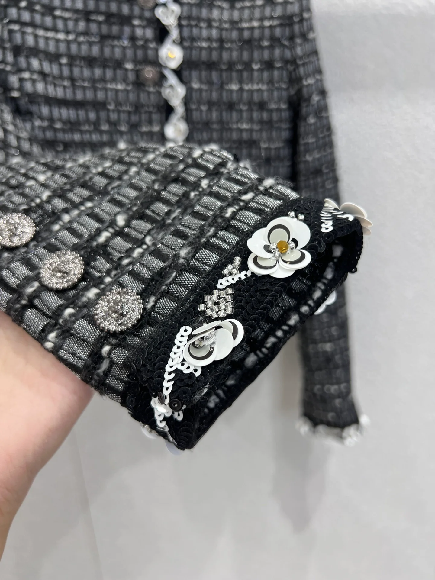 Chan 25fw tweed jacket