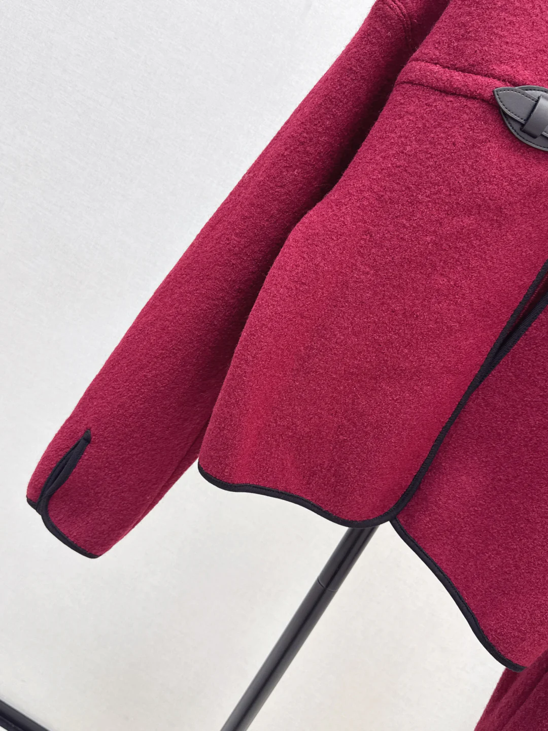 Louis 25fw cape jacket