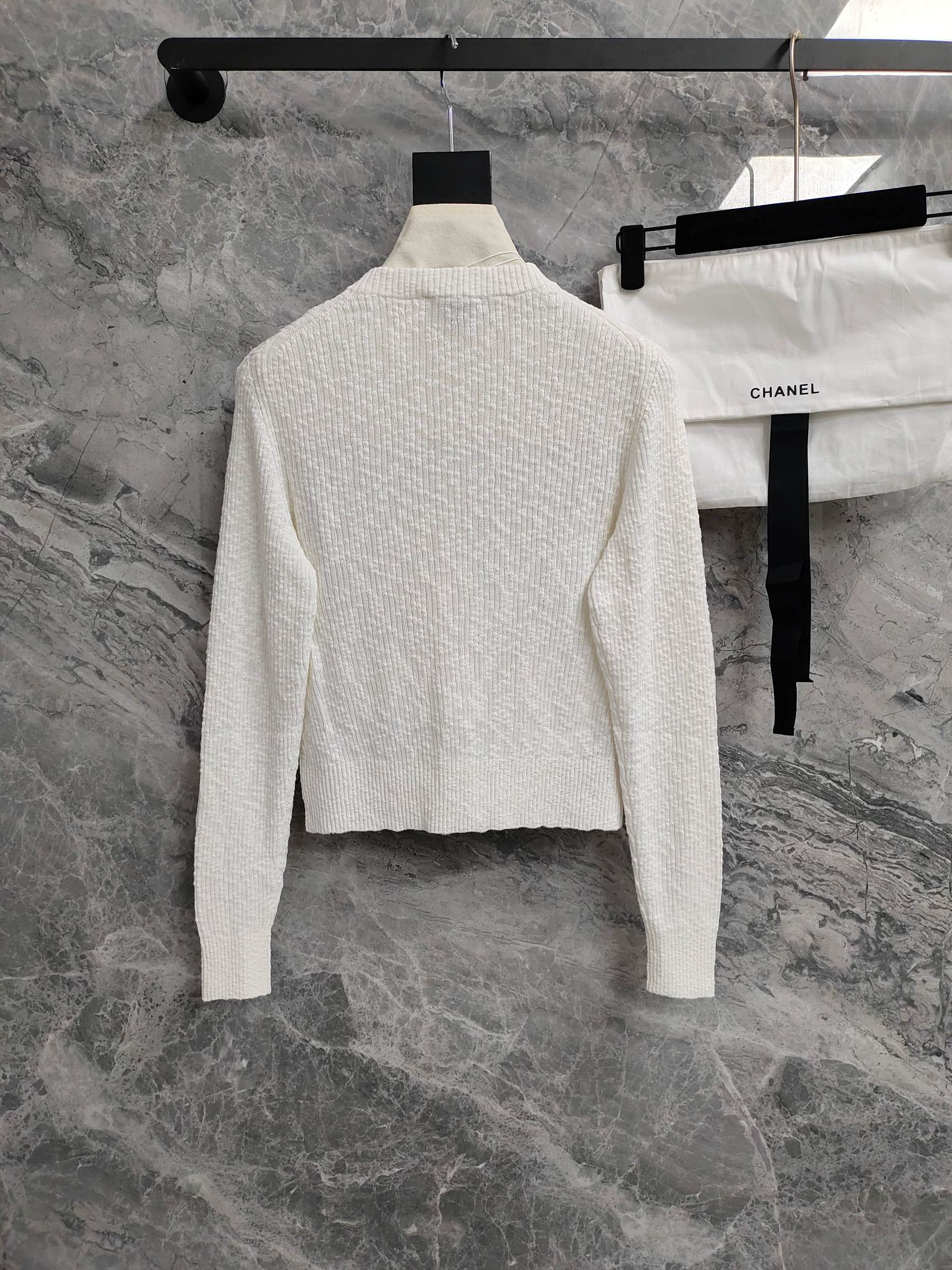 Chan 25ss knit cardigan