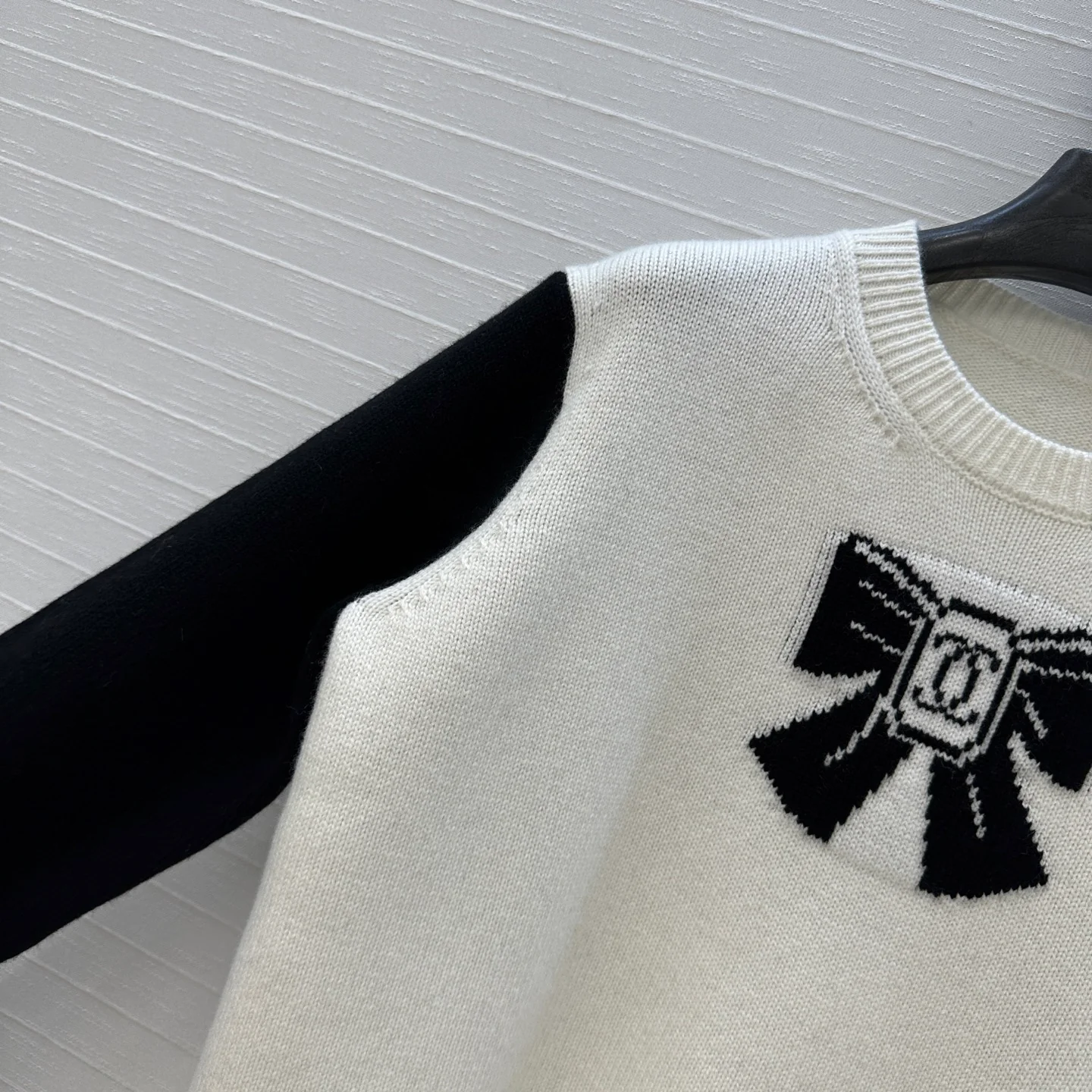 Chan 25fw cashmere sweater