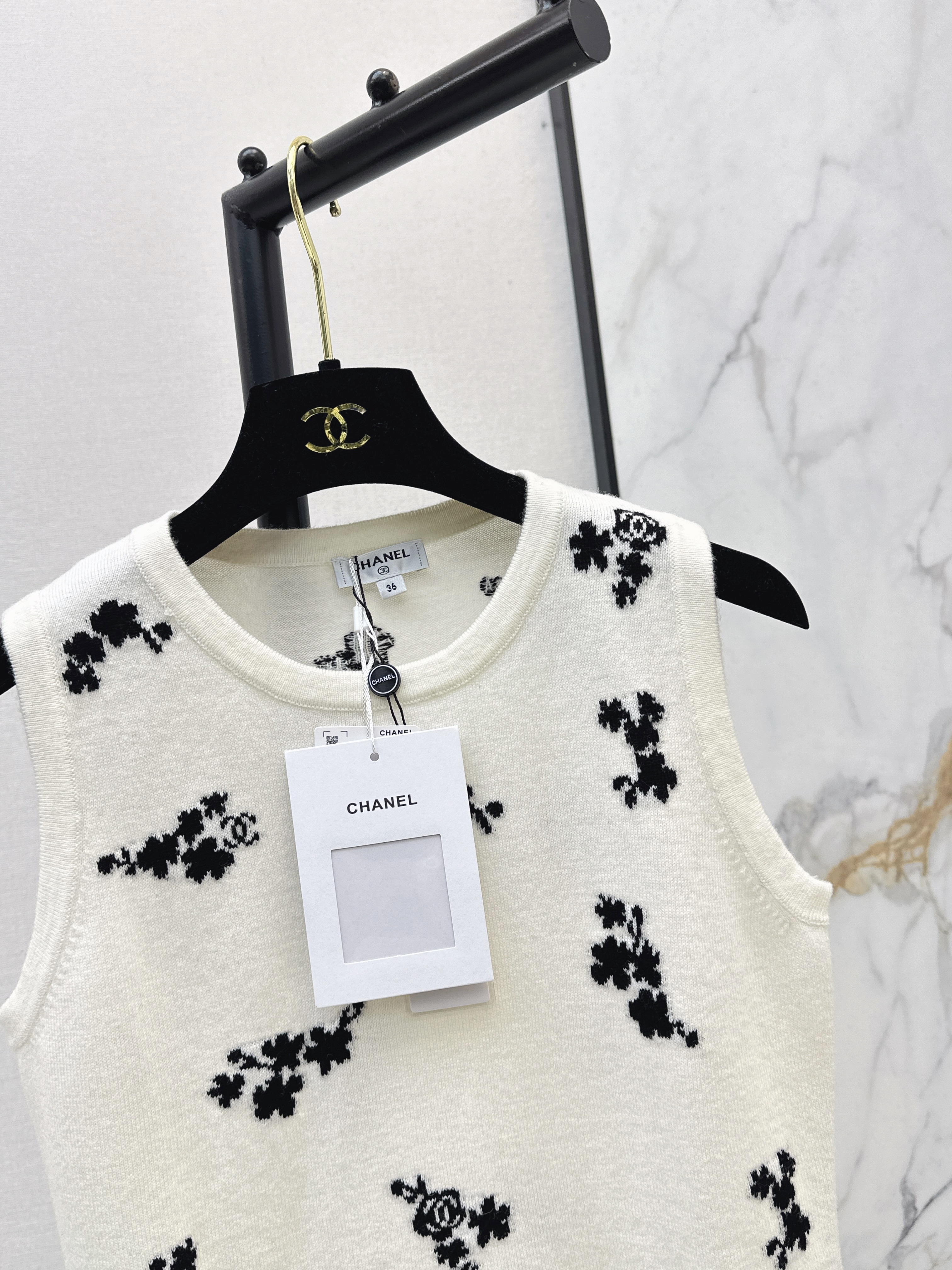 Chan 26ss embroidery knit vest