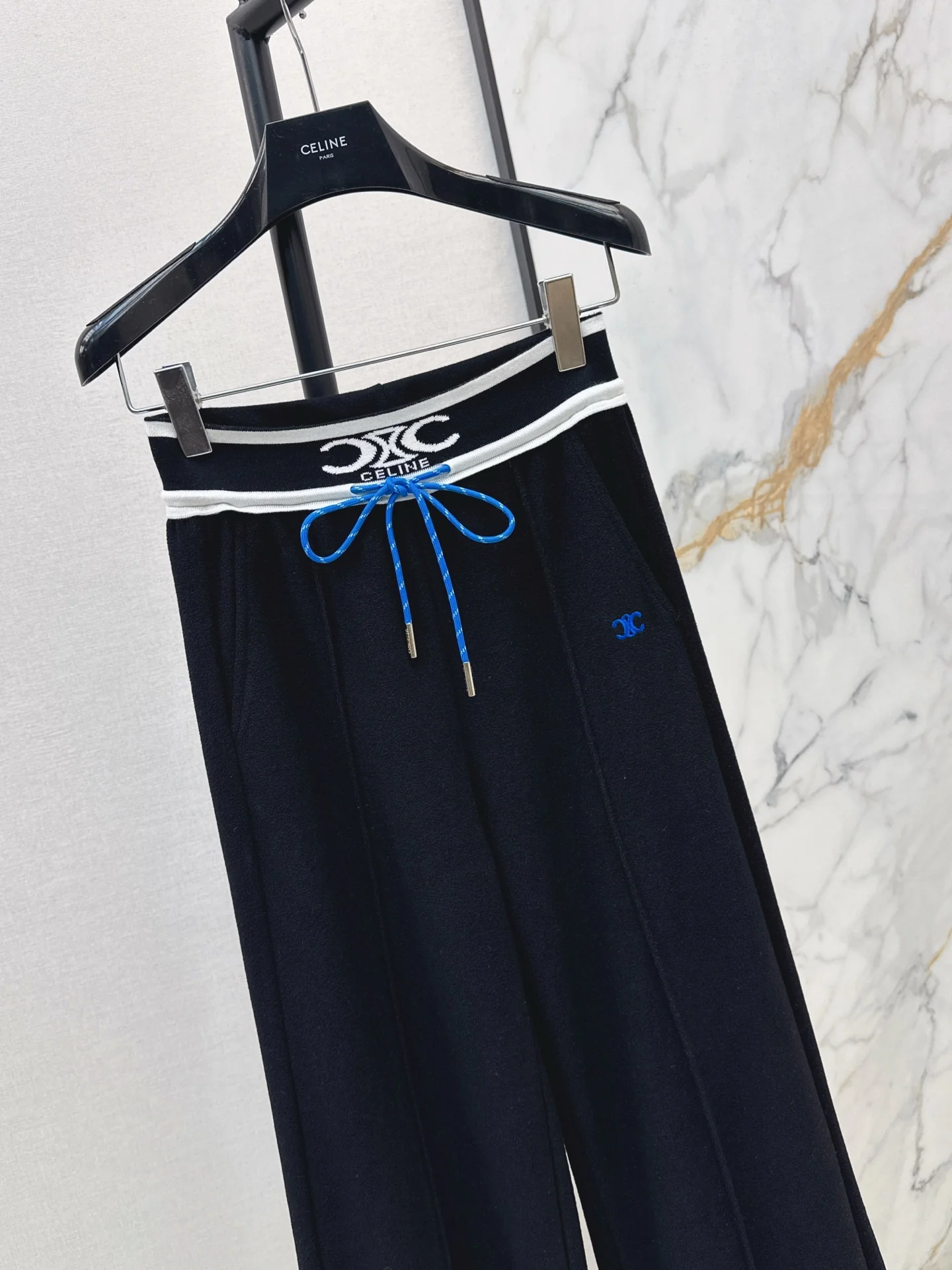 Celi 25fw straight pants