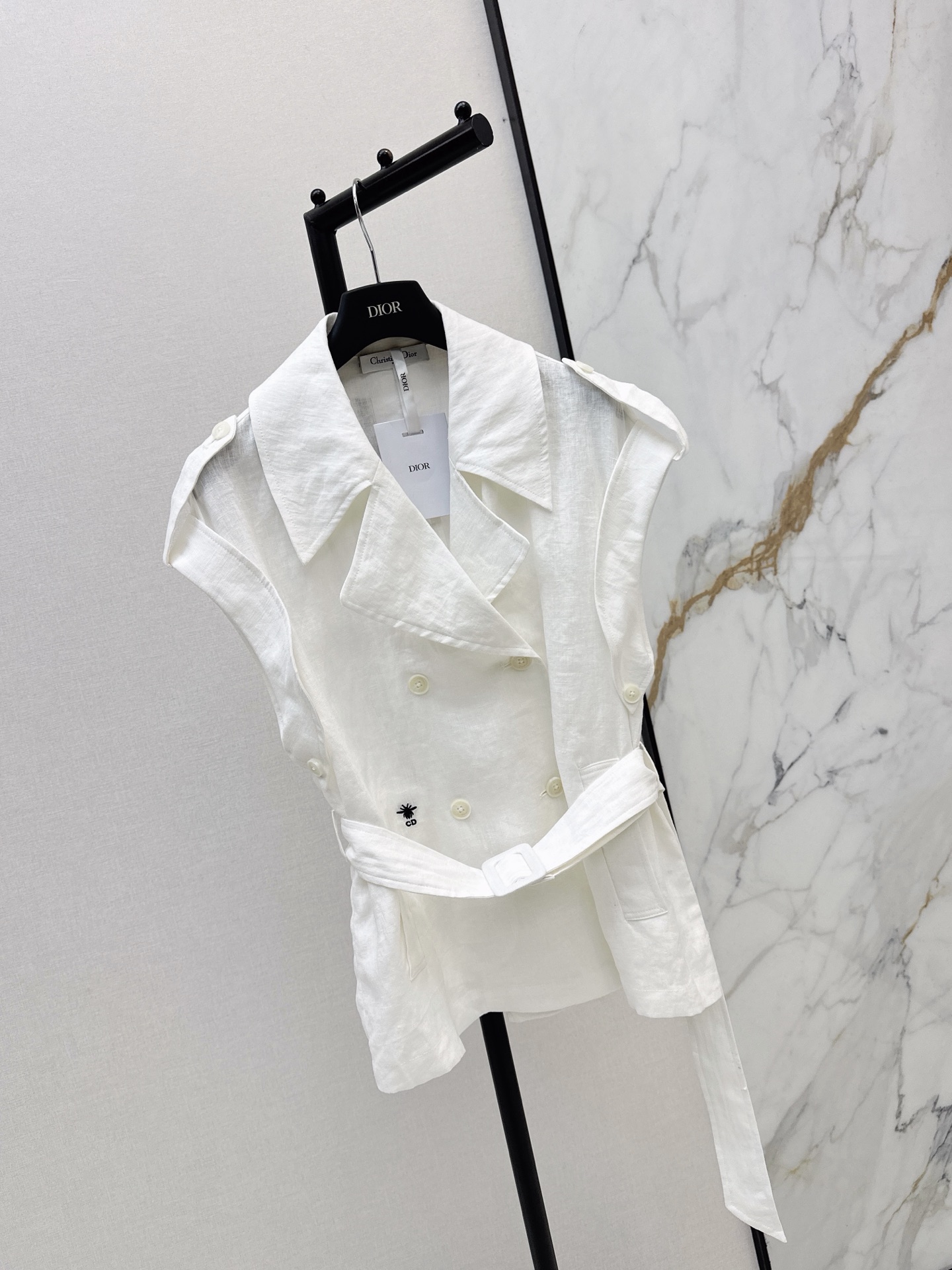 CD 26ss sleeveless belted shirt