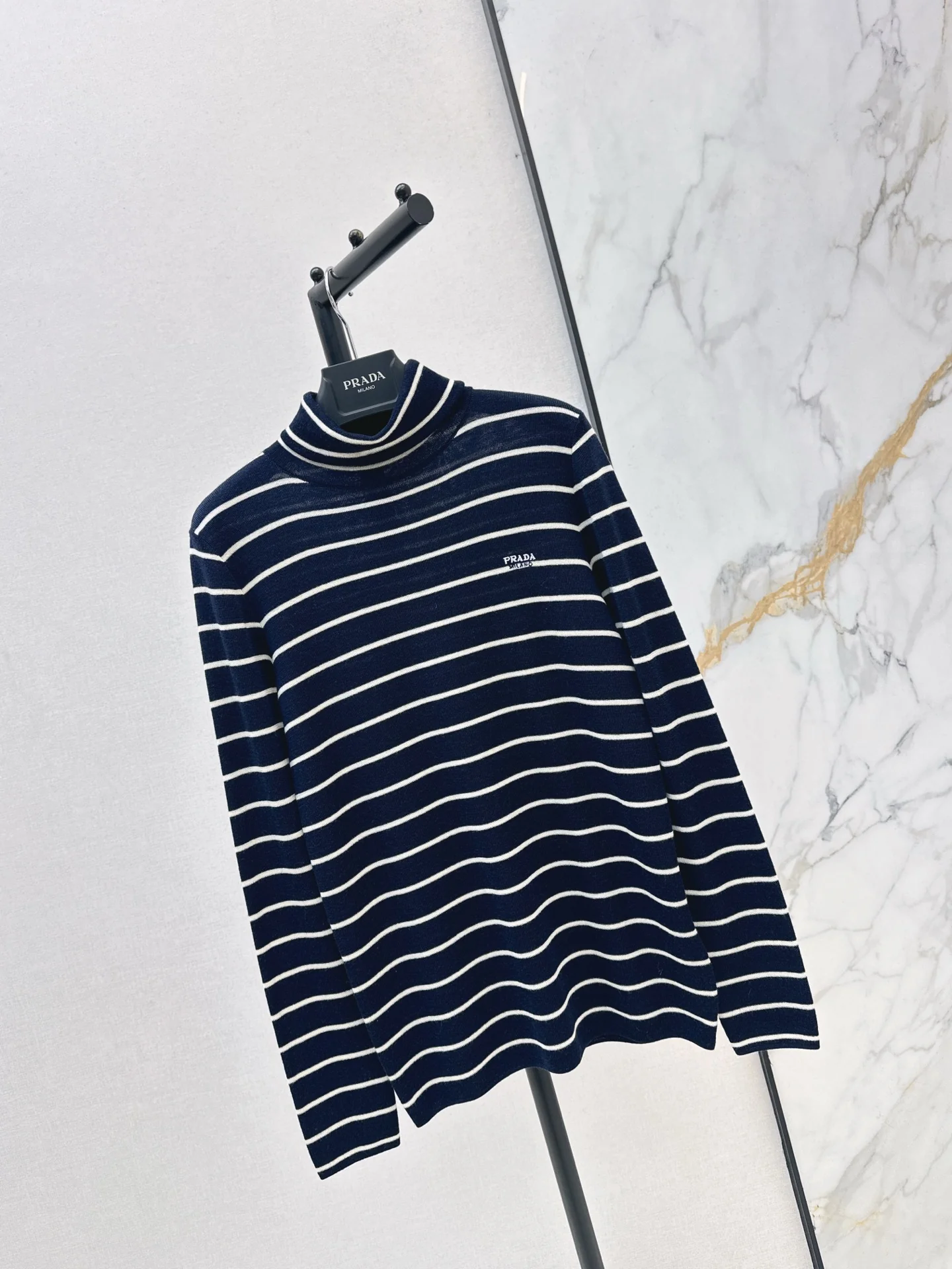 Prad 26ss stripe knitwear