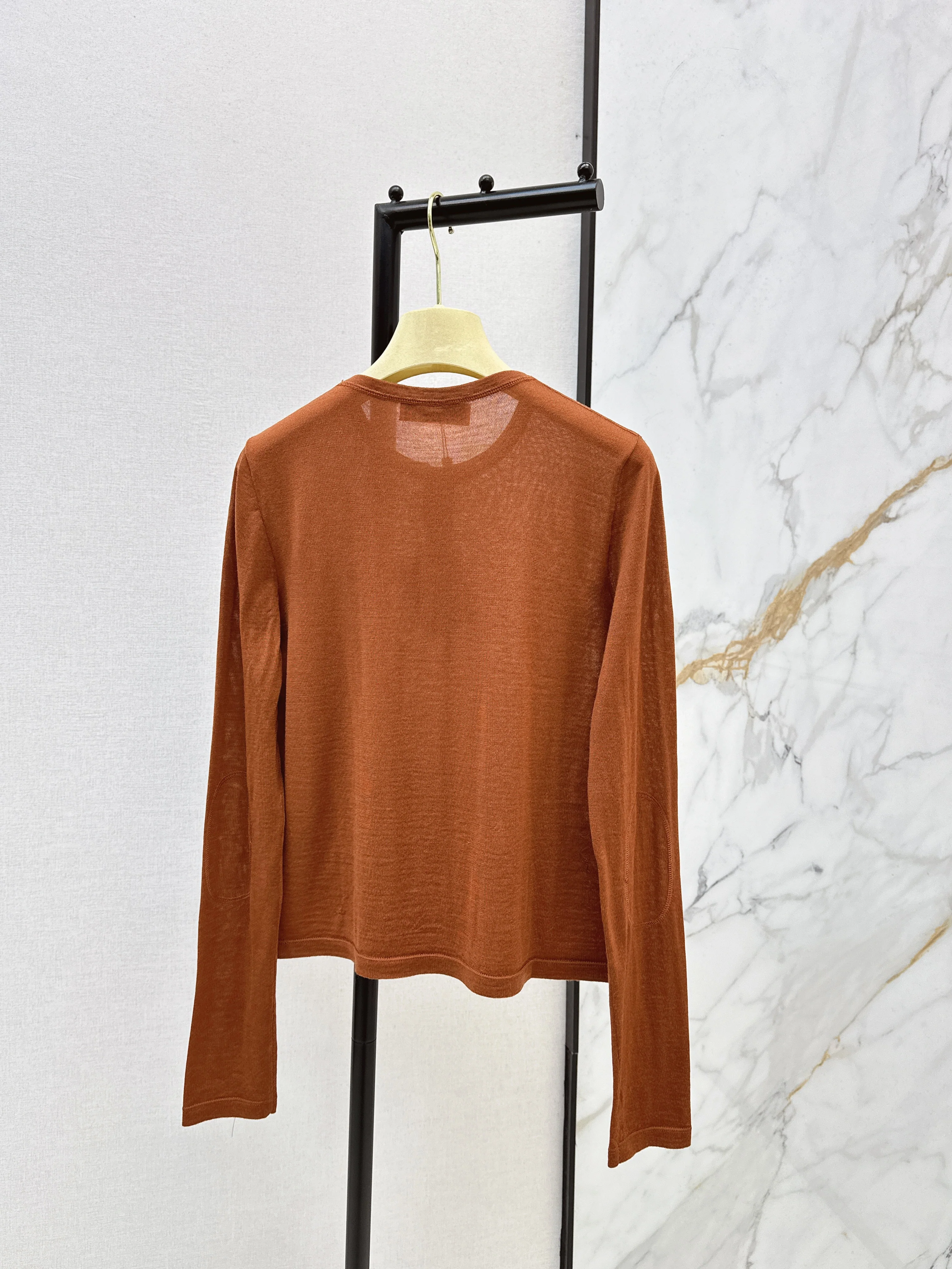 Miu 26ss knitted sweater