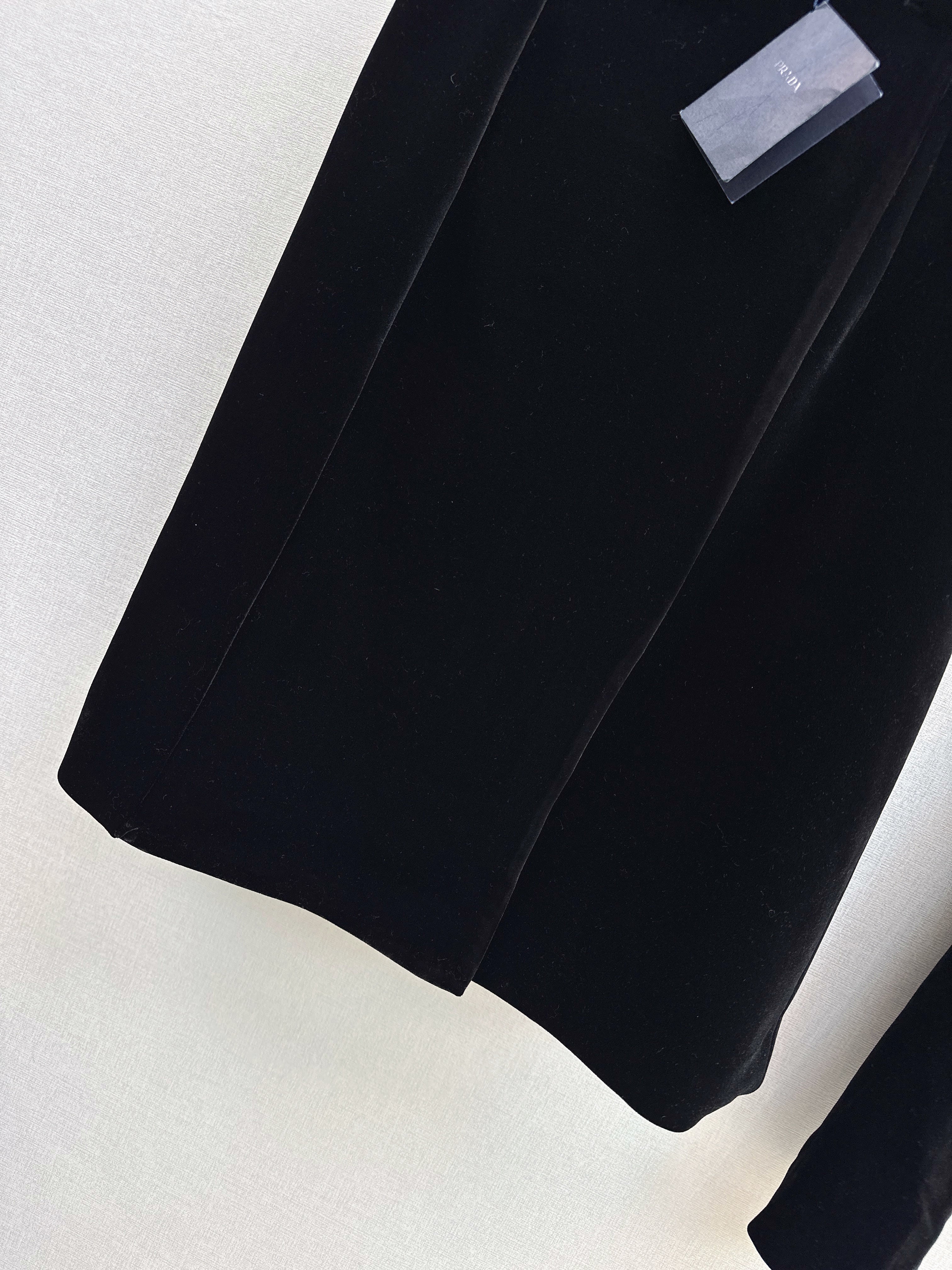 Prad 26ss velvet skirts