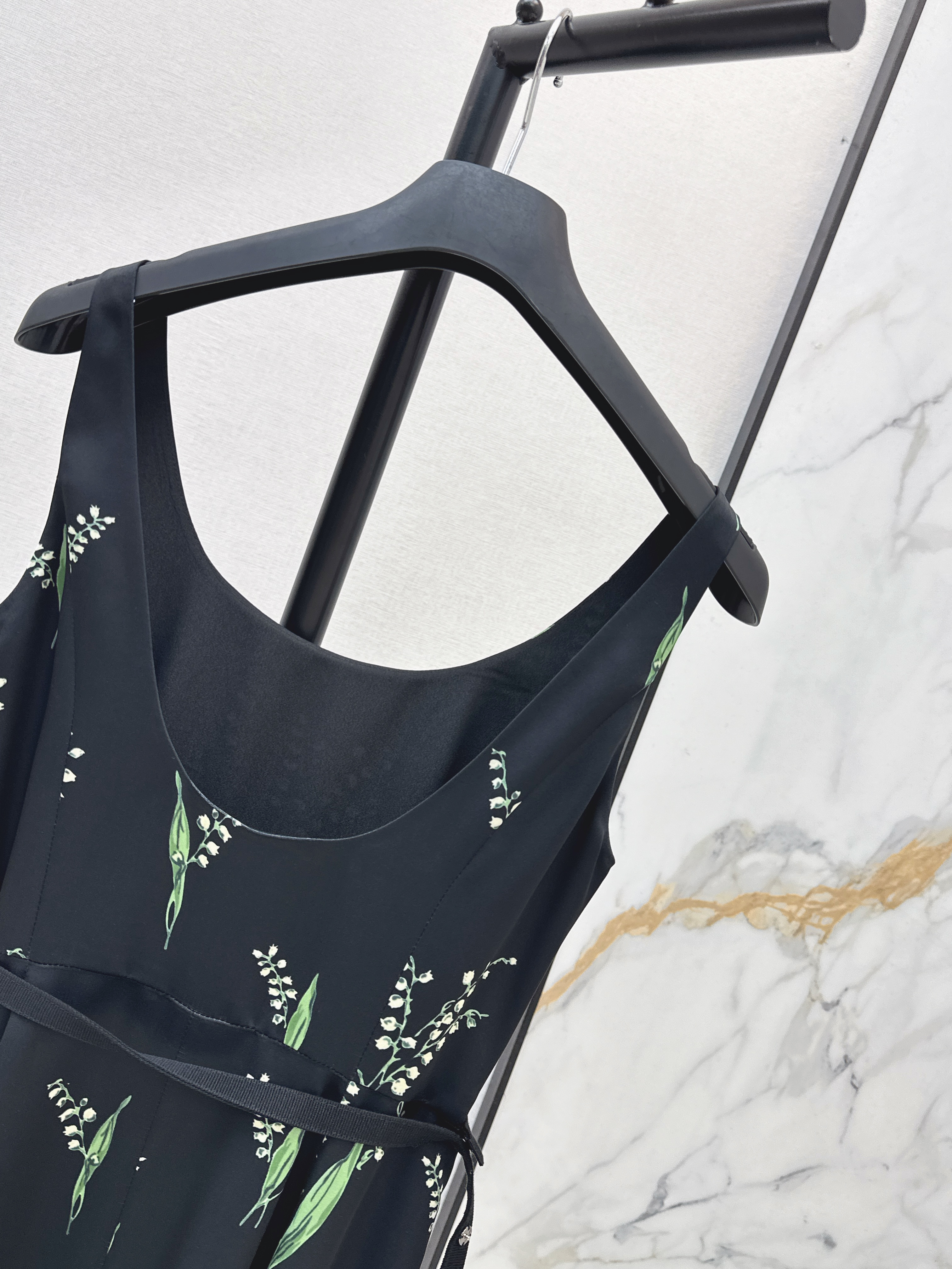 CD 26ss print slip dress