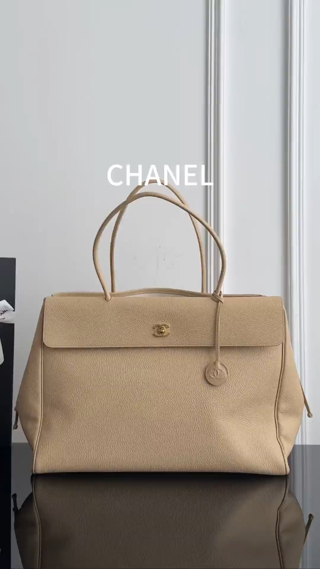 Chan 26S large tote bag