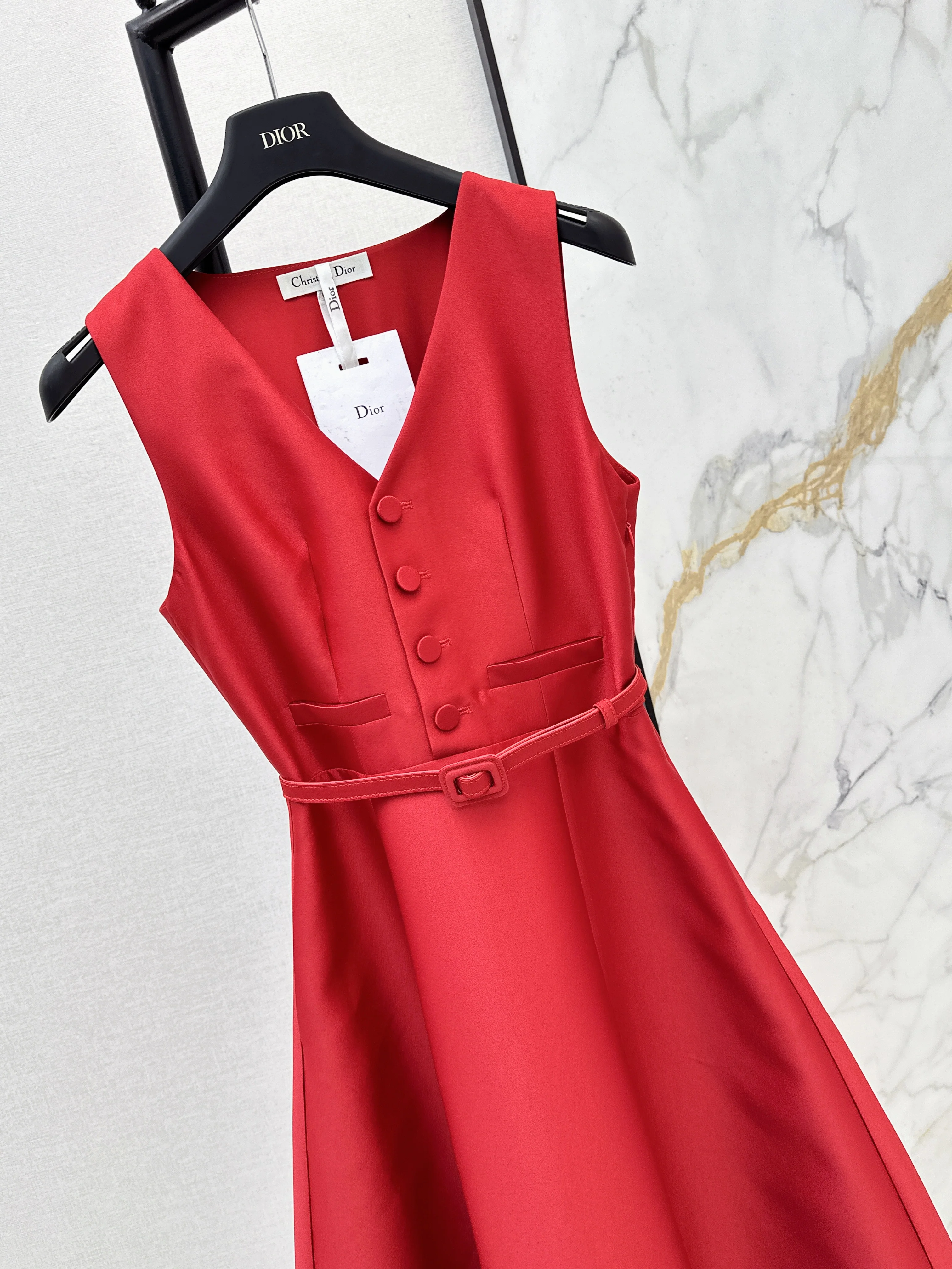 CD 26ss sleeveless back-bow cocktail dress