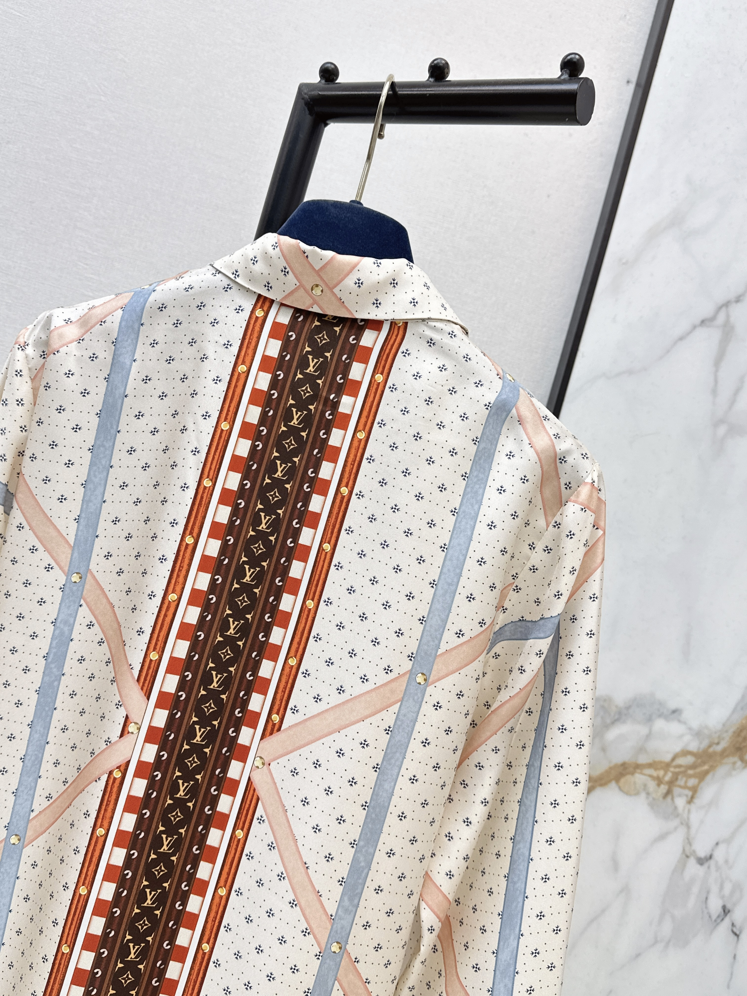 Loui 26ss print silk shirt