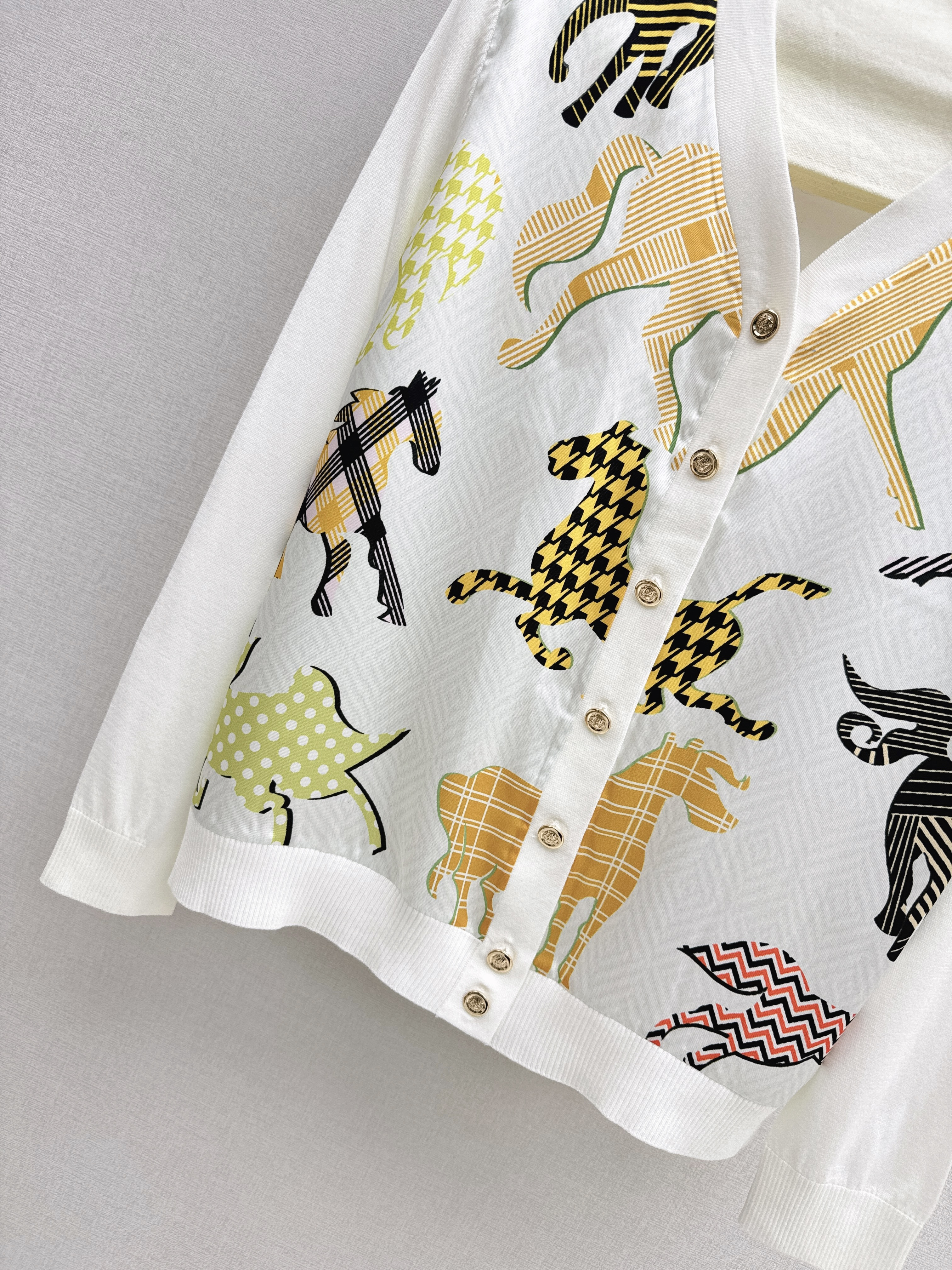 Her 26ss print knit cardigan