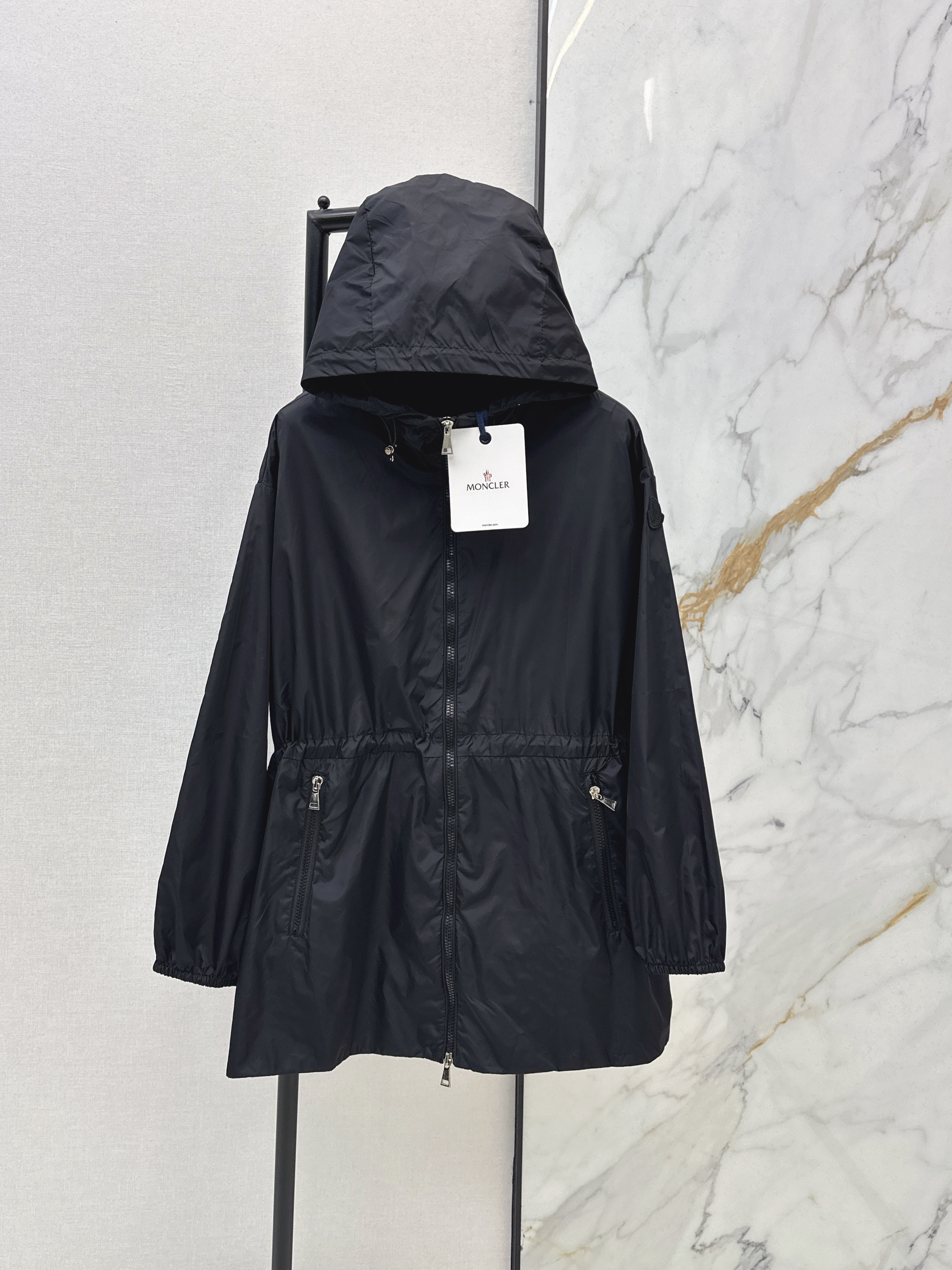 Monc 26ss trench coats