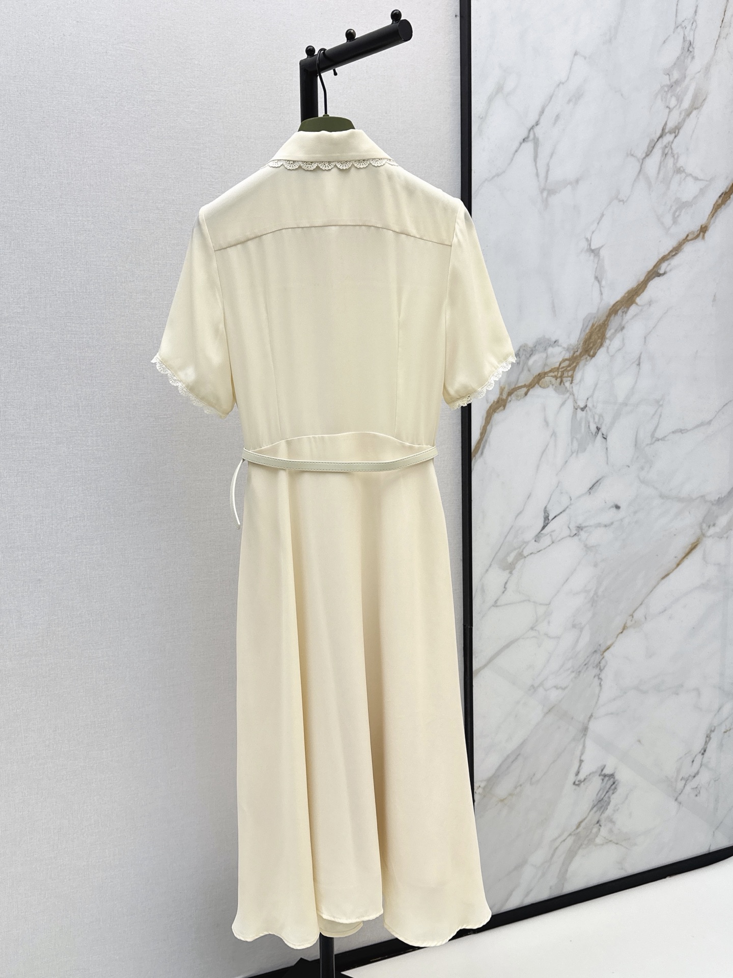 Guc 26ss lace trim dress