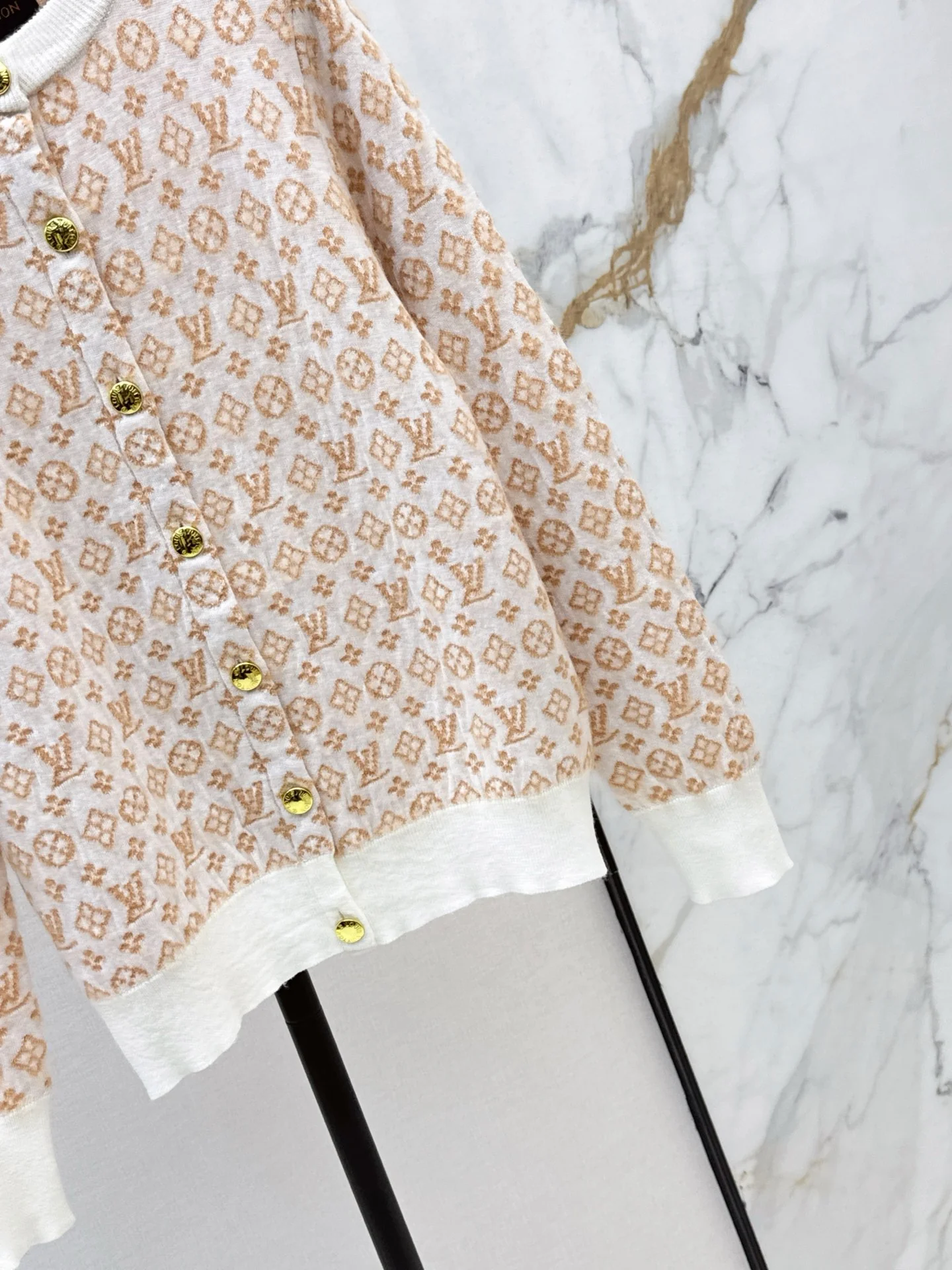 Loui 25fw jacquard cardigan