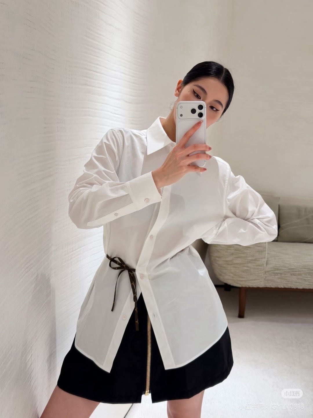 Loui 26ss side-tie shirt