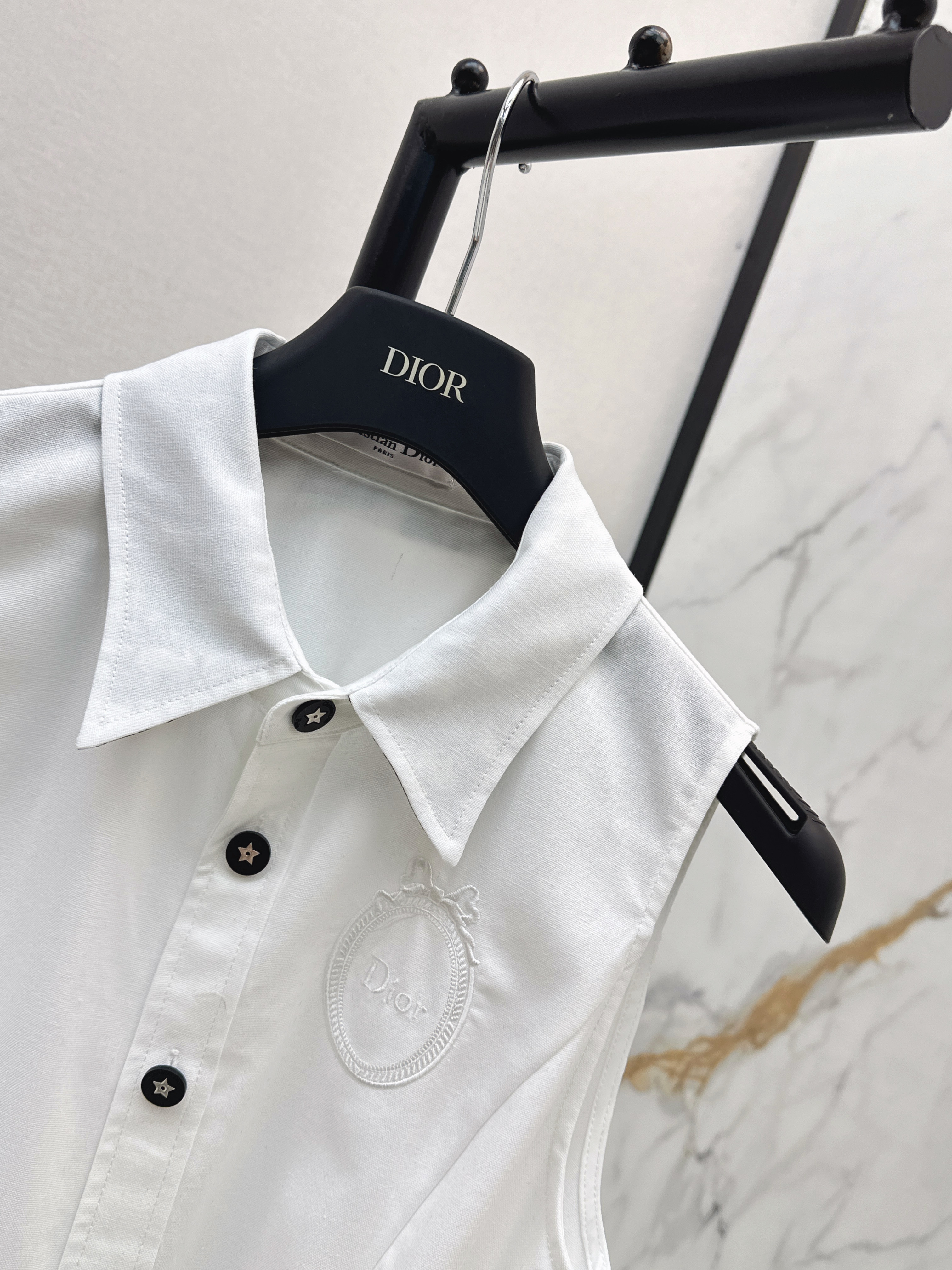CD 26SS Sleeveless Belted Shirt Dress