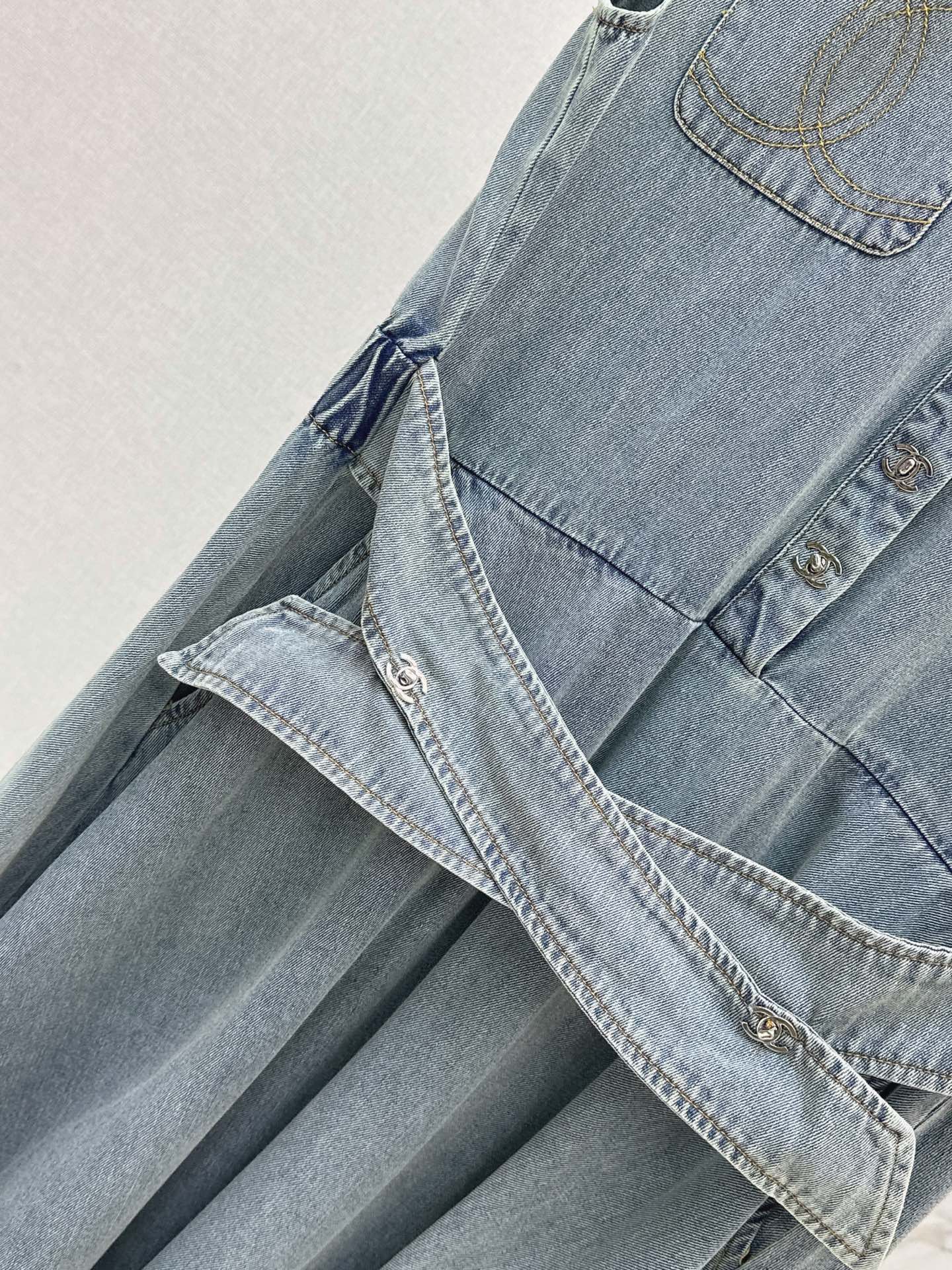 Chan 26ss sleeveless denim dress