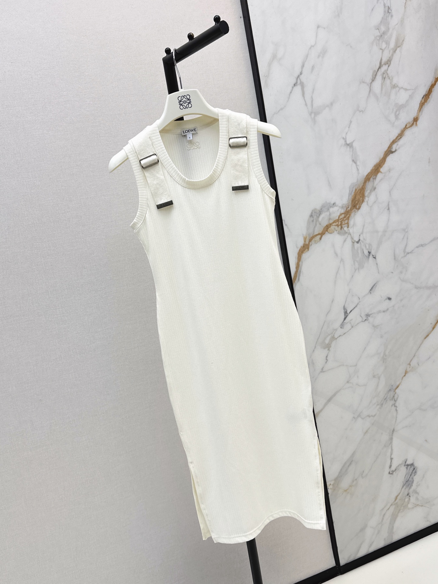Loe 26ss sleeveless knit dress