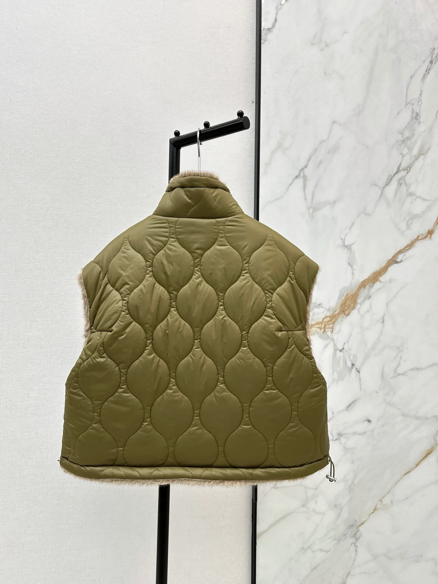 Brun 25fw reversible faux fur vest jacket