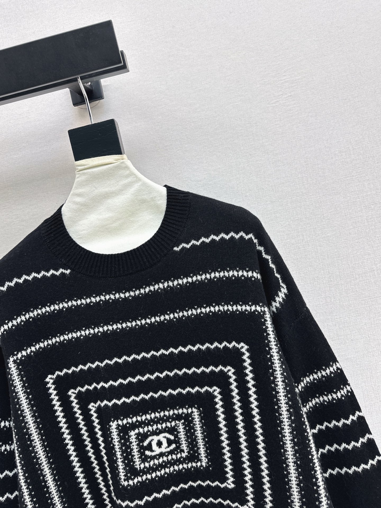 Chan 26ss jacquard sweater
