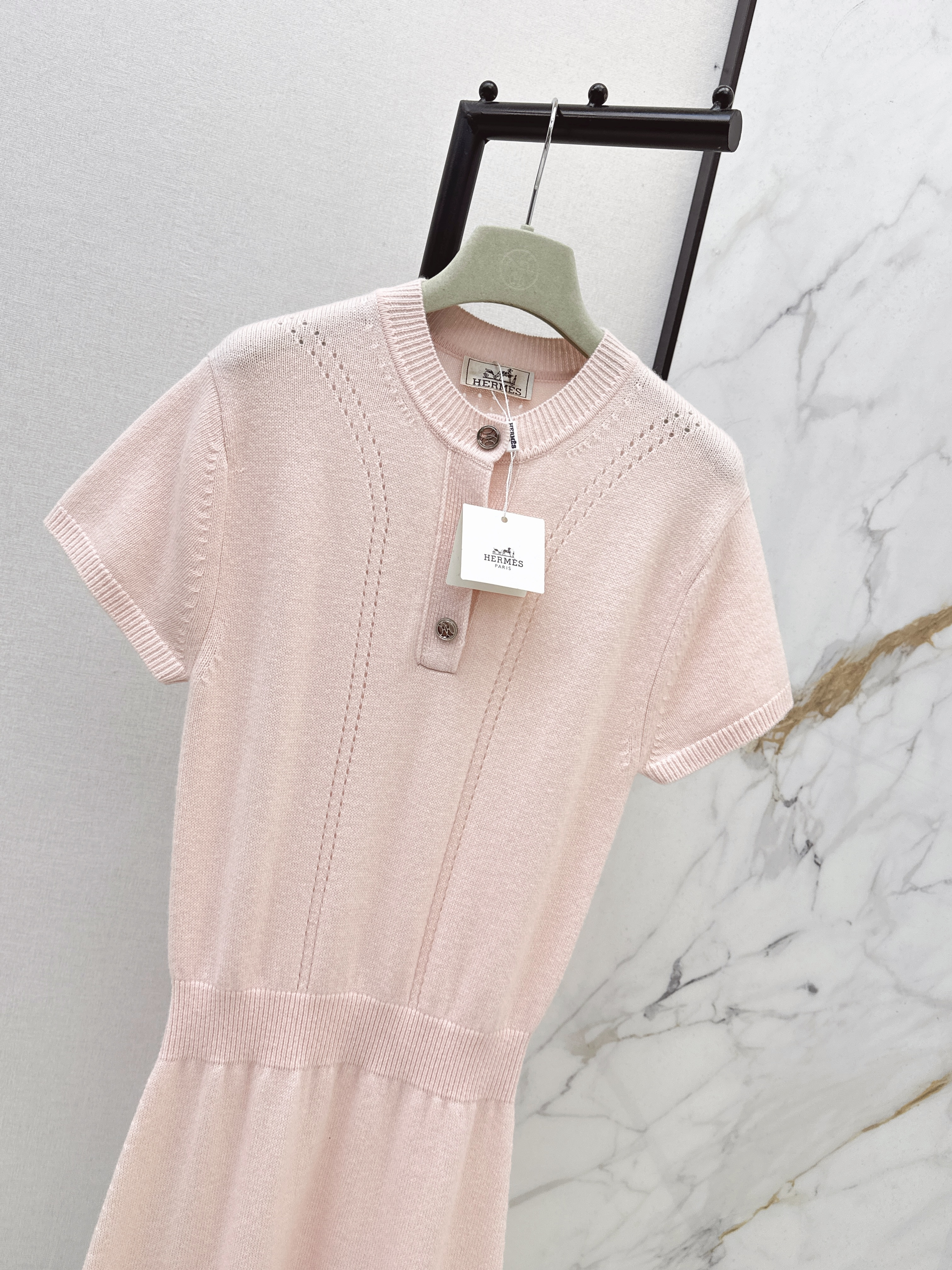 Herm 26ss cashmere dress