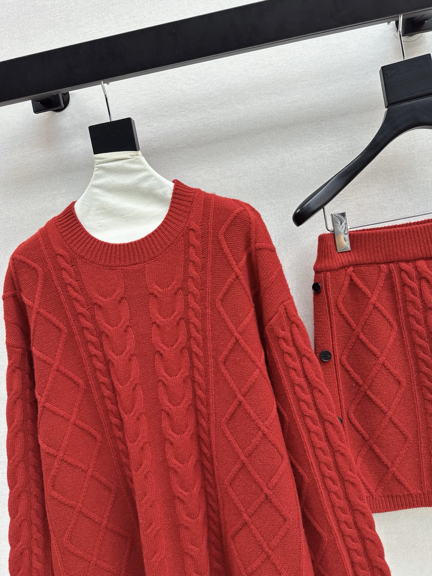 Max 26ss outfit sets sweater skirts