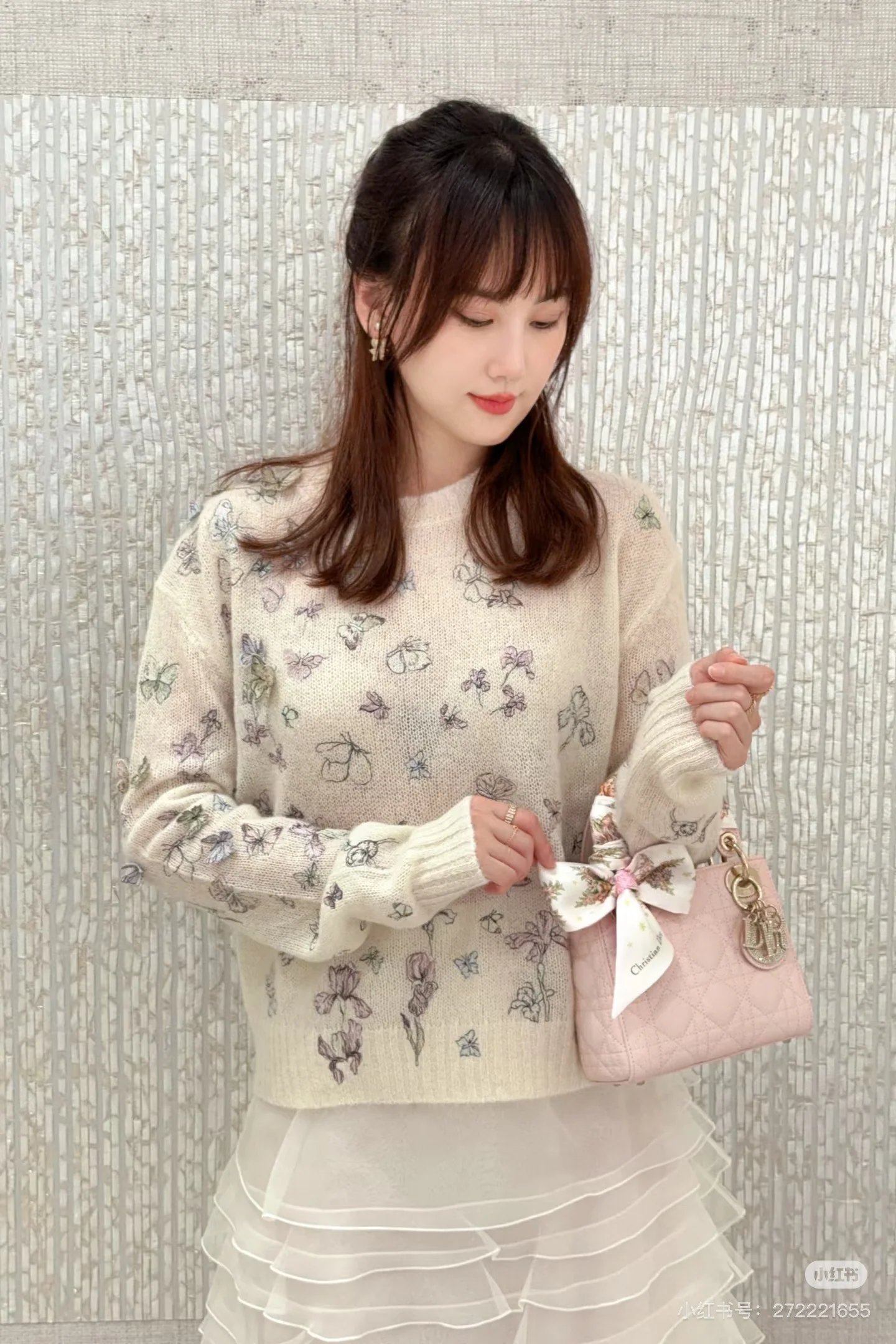 CD 25fw embroidery knitwear
