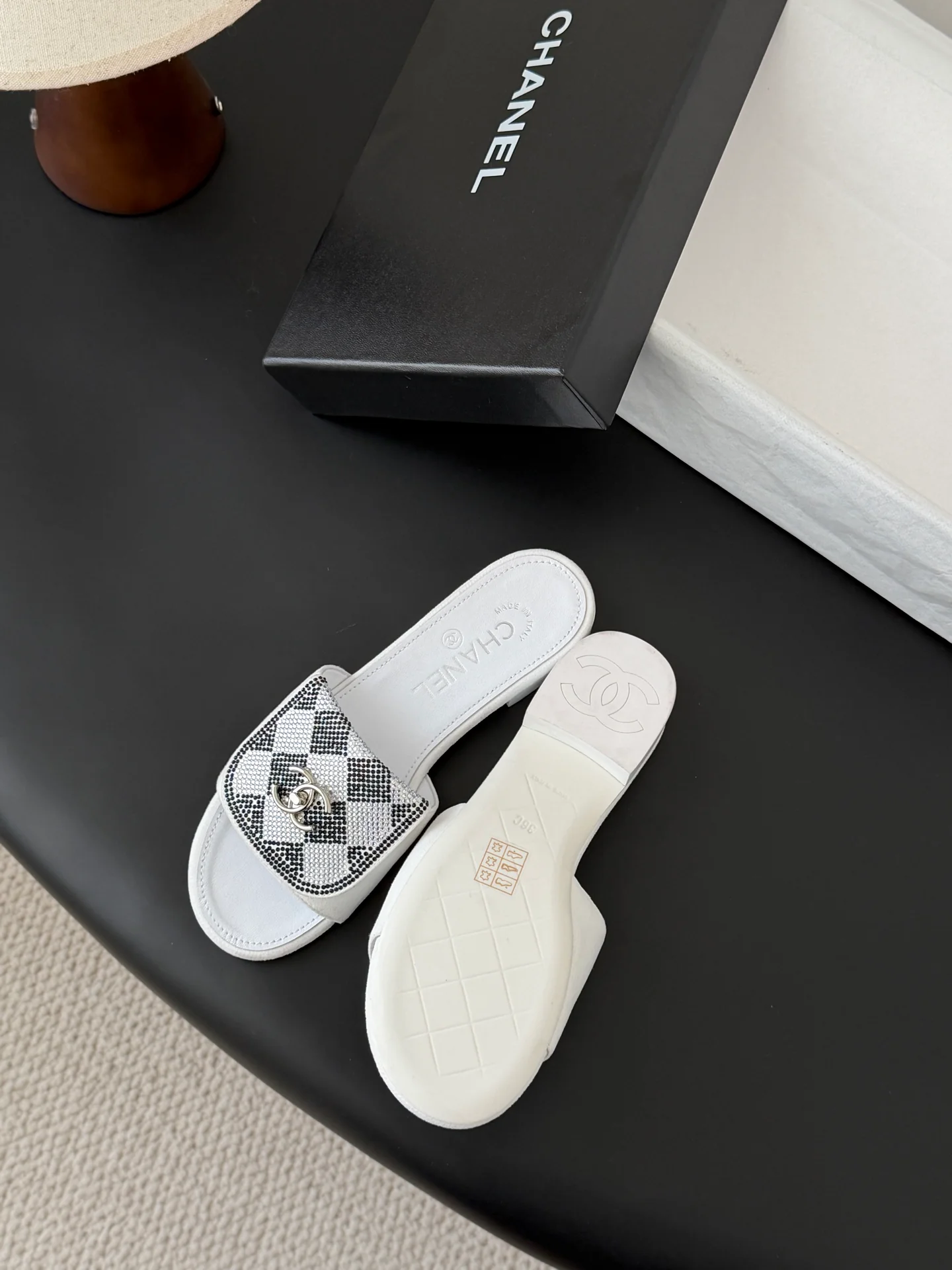 Chan 26ss rhinestone-embellished sandals