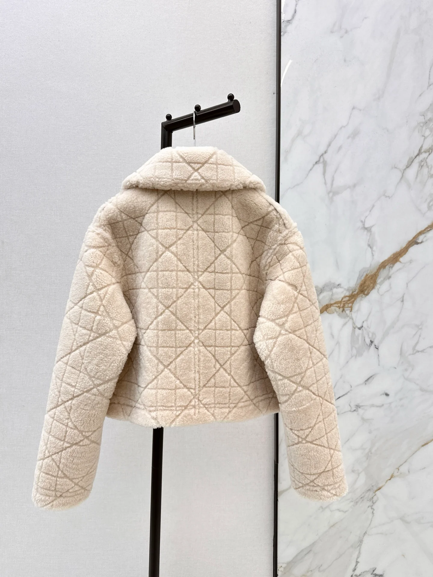 CD 26ss reversible fur jacket