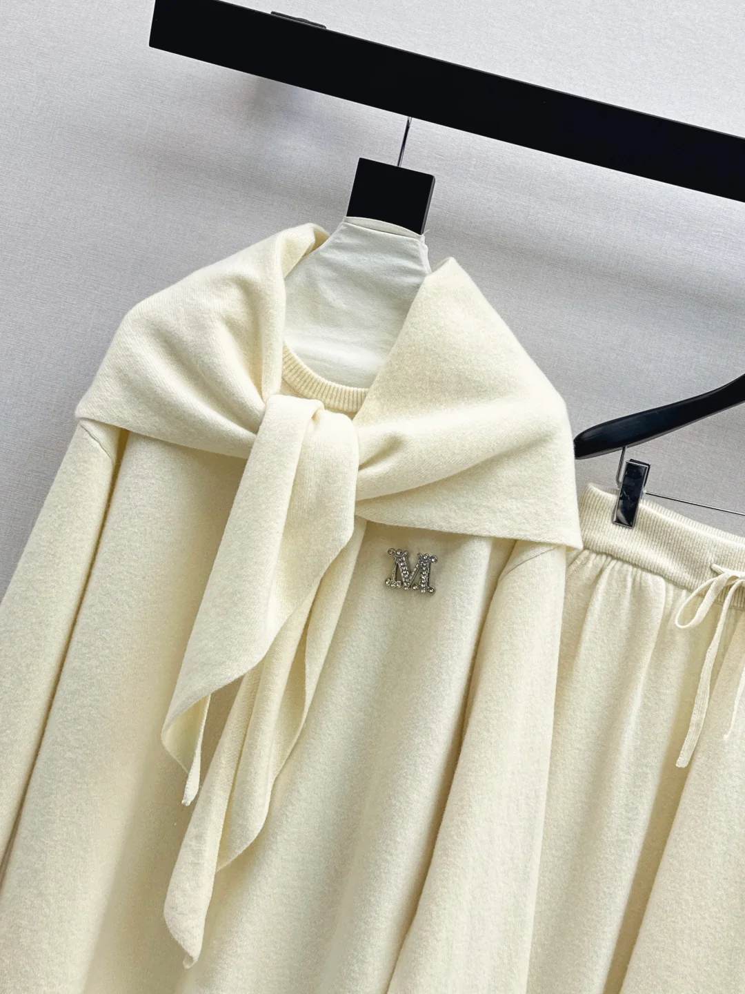 Max 25fw wool sweater+shawl wraps pants sets