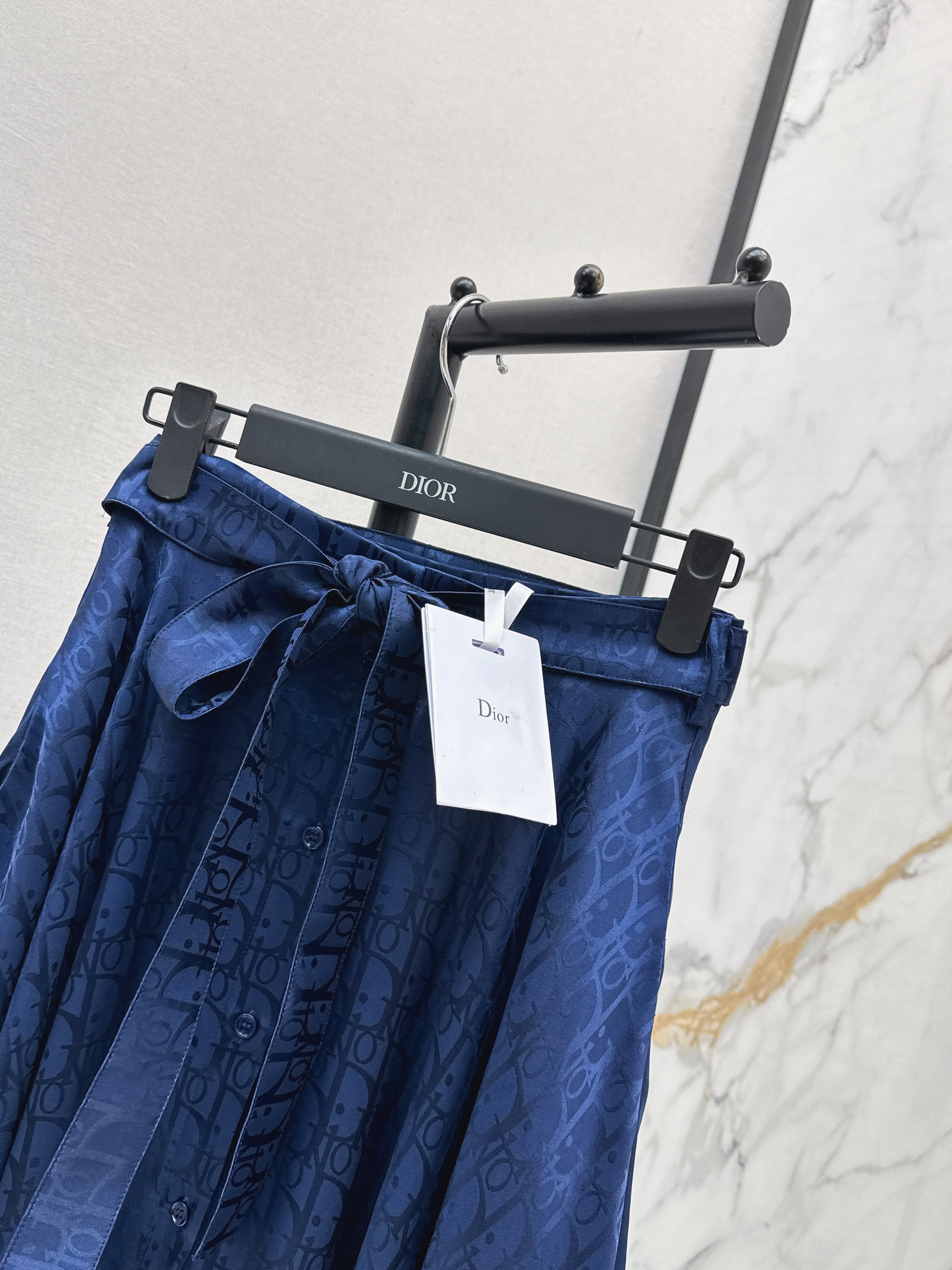 CD 26ss jacquard pleated skirt