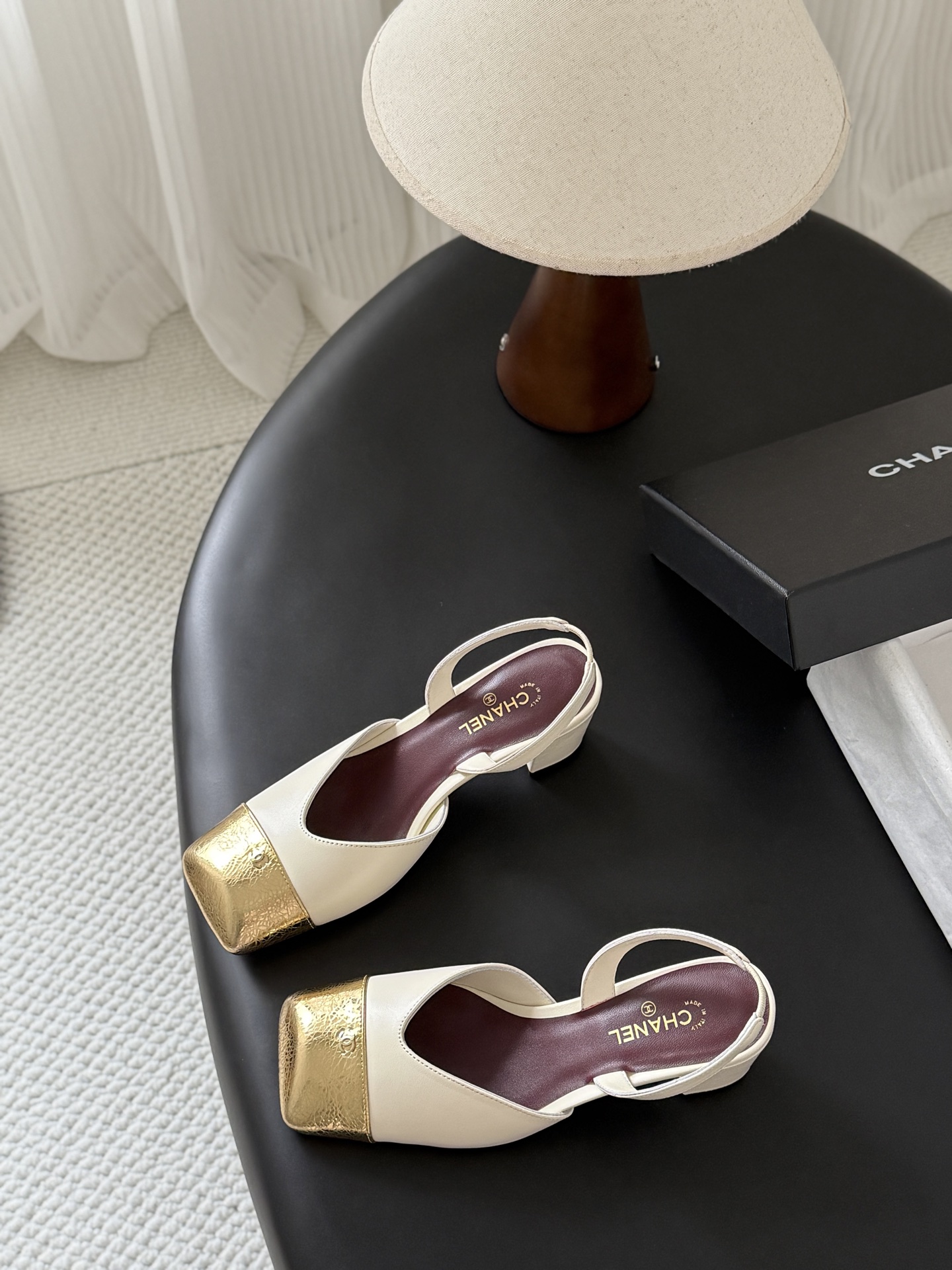 Chan two-tone slingback pumps