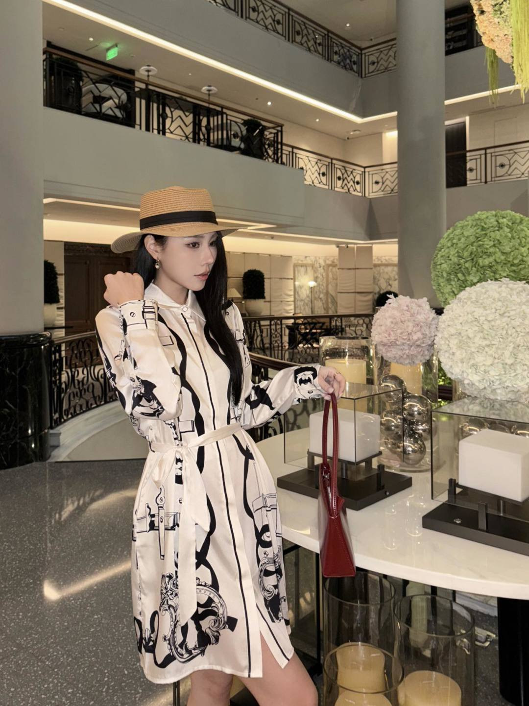 Her 26ss print silk dress