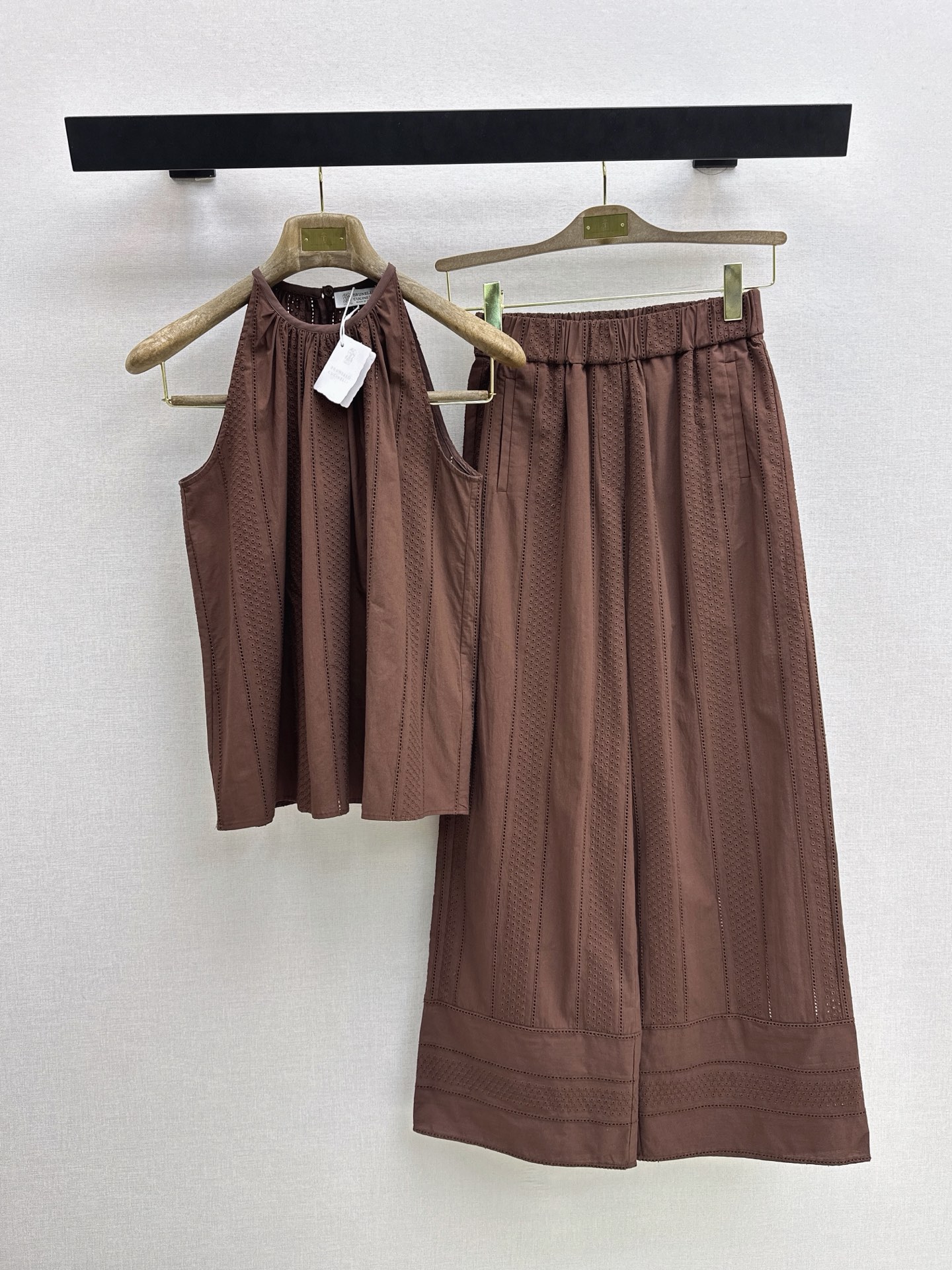 Brun 26ss sleeveless A-line top pants set