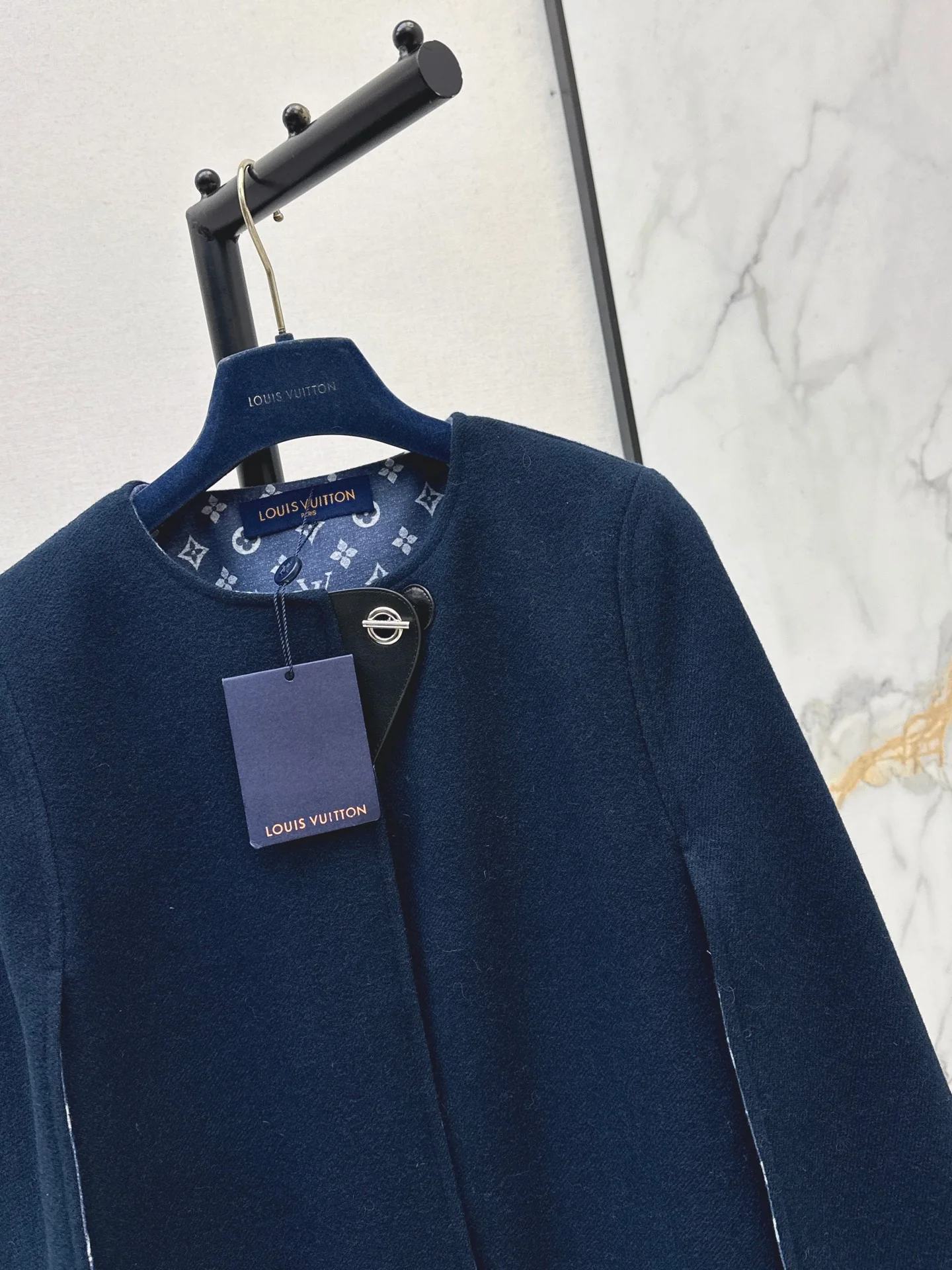 Louis 25fw cape coats