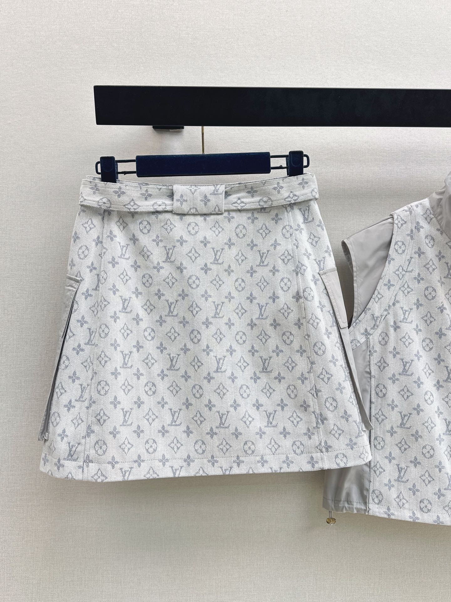 Loui 26ss vest skirt sets